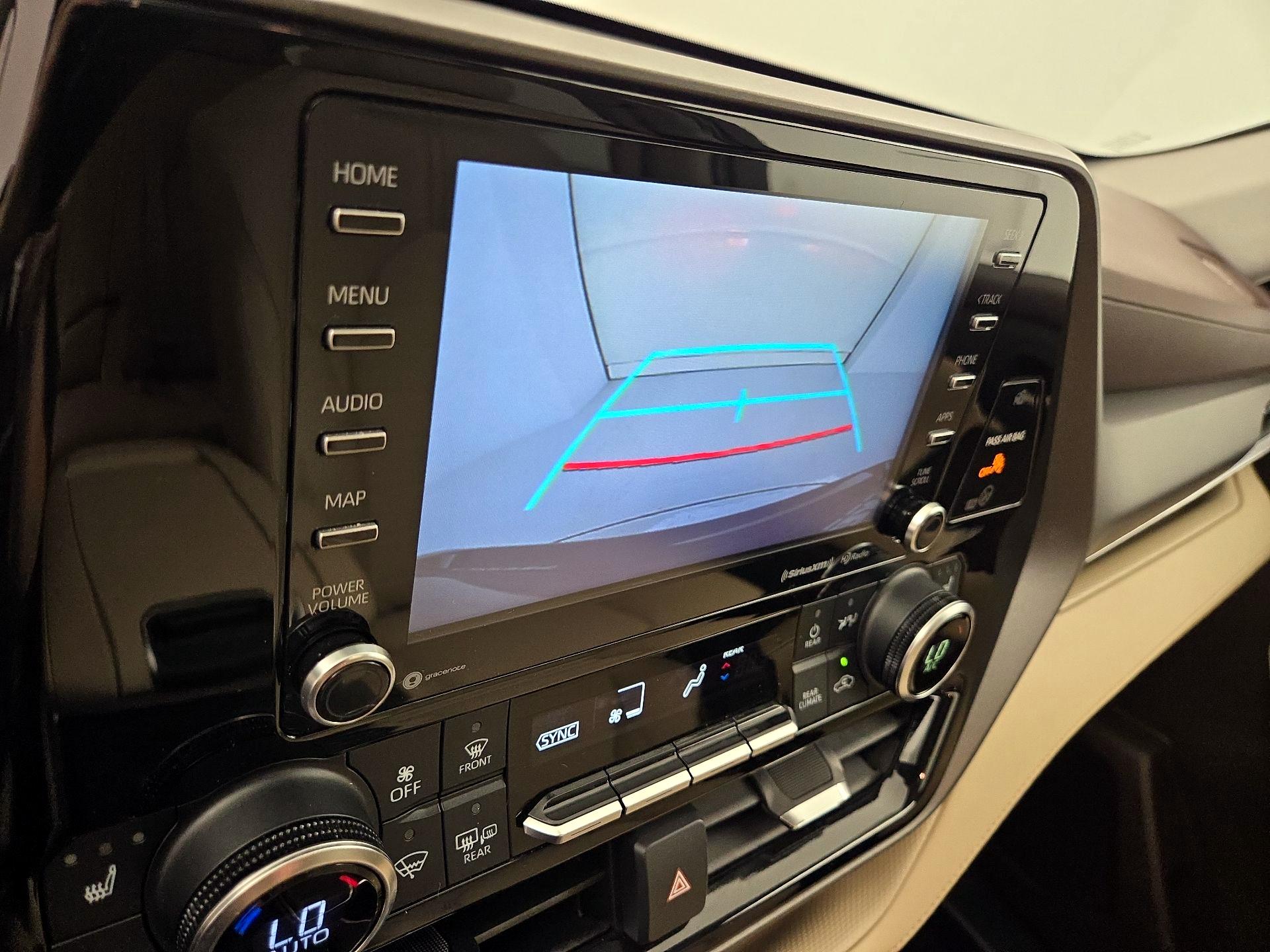 Thumbnail: 2021 Toyota Highlander - 14