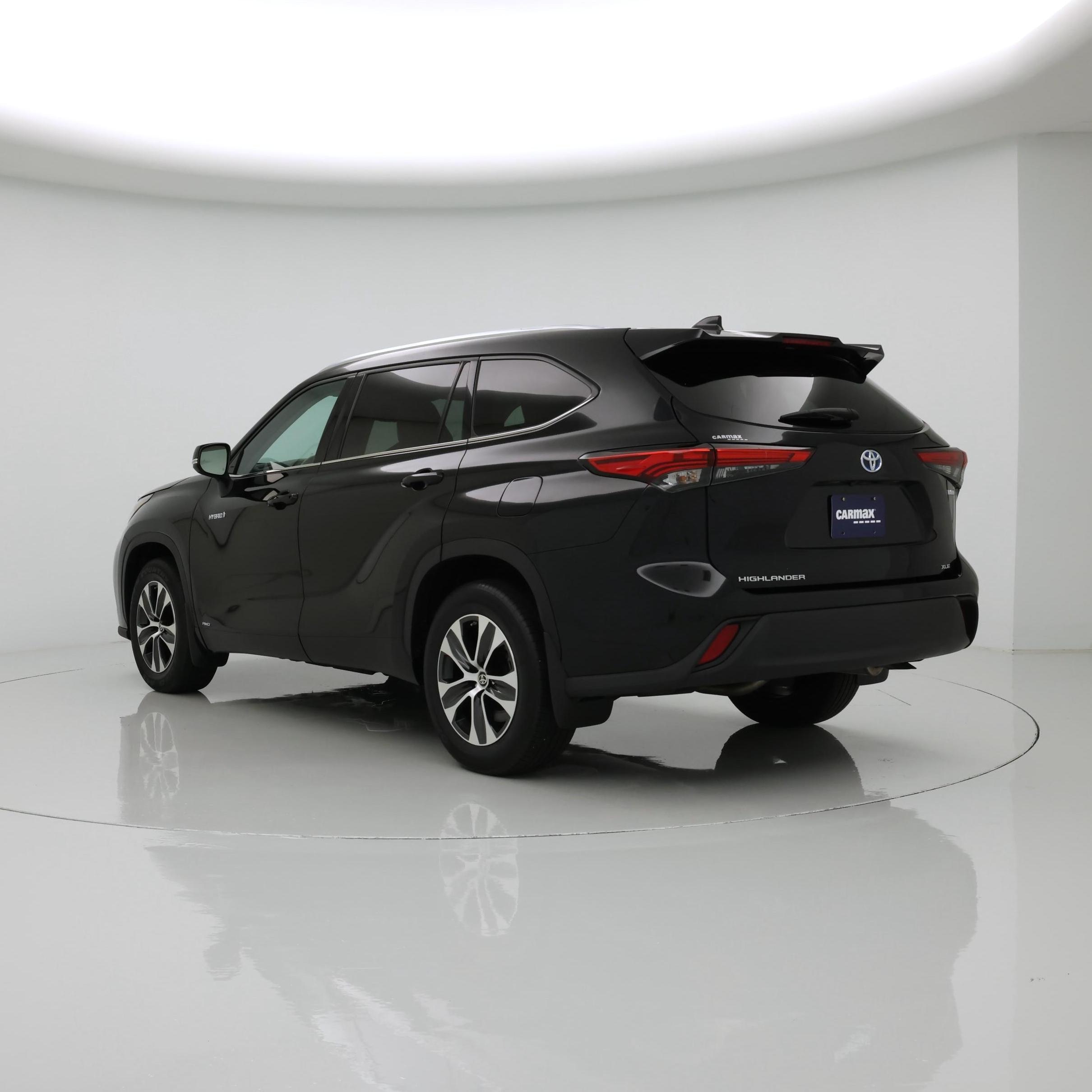 Thumbnail: 2021 Toyota Highlander - 2