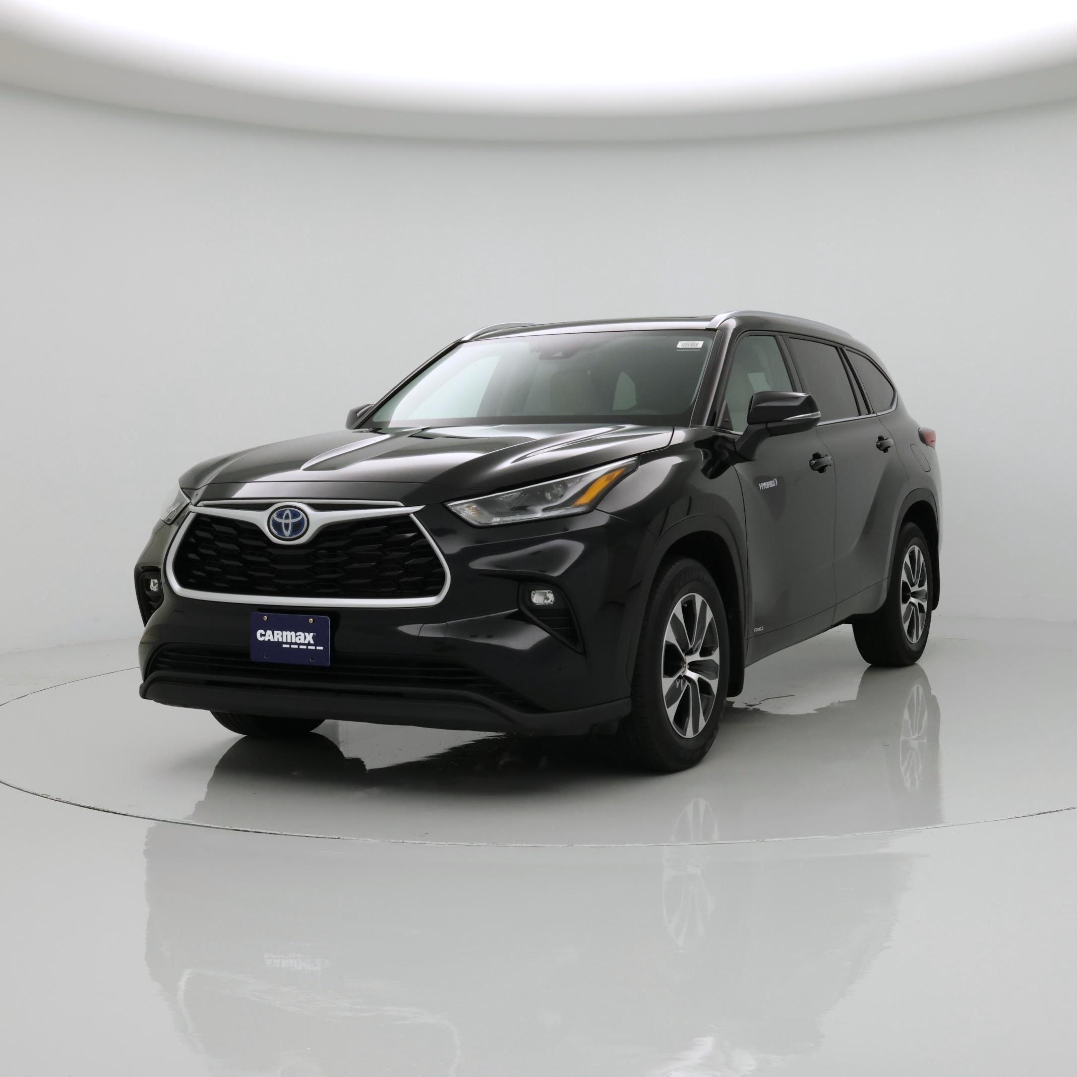 Thumbnail: 2021 Toyota Highlander - 4