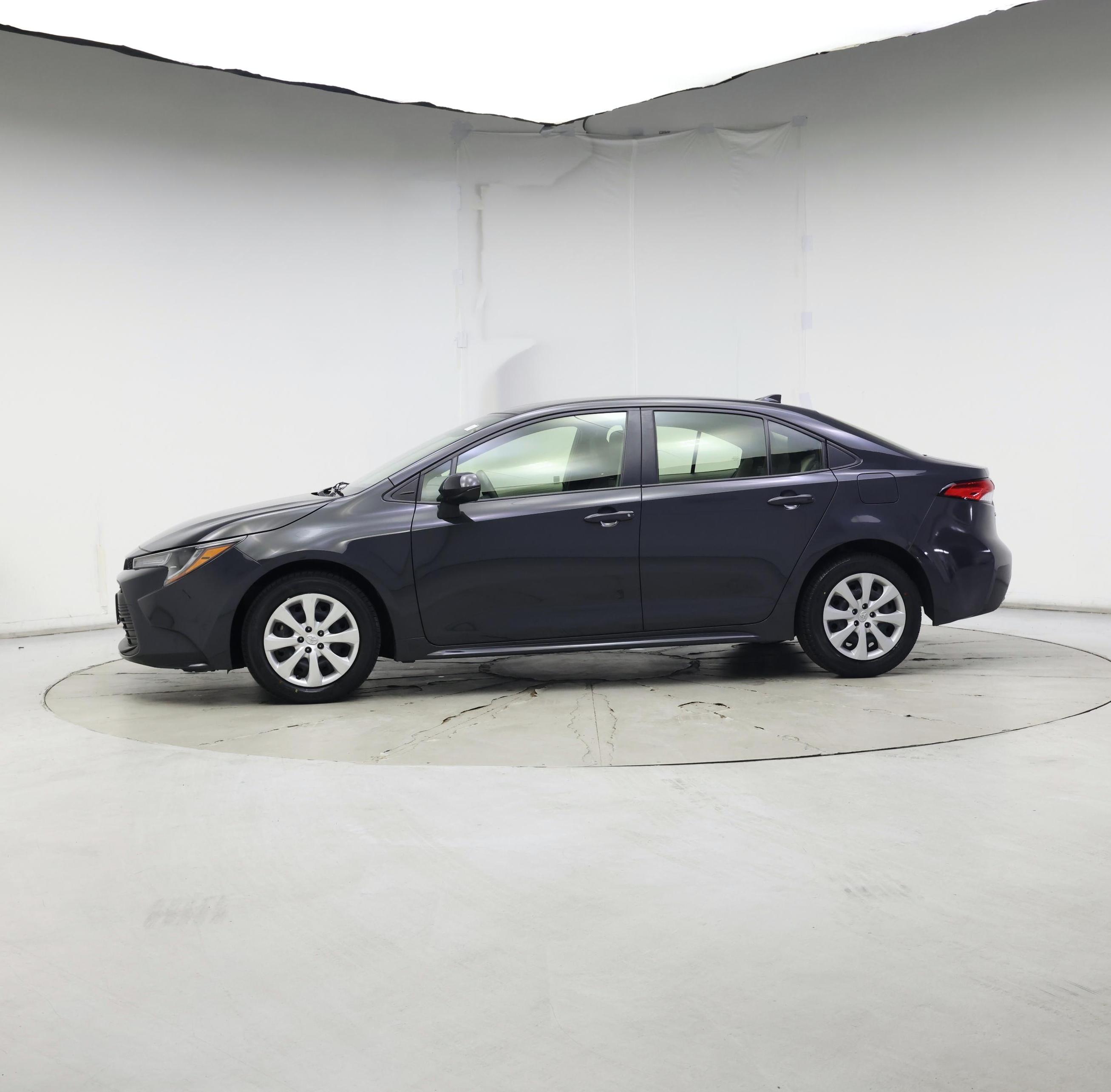 Thumbnail: 2023 Toyota Corolla - 3