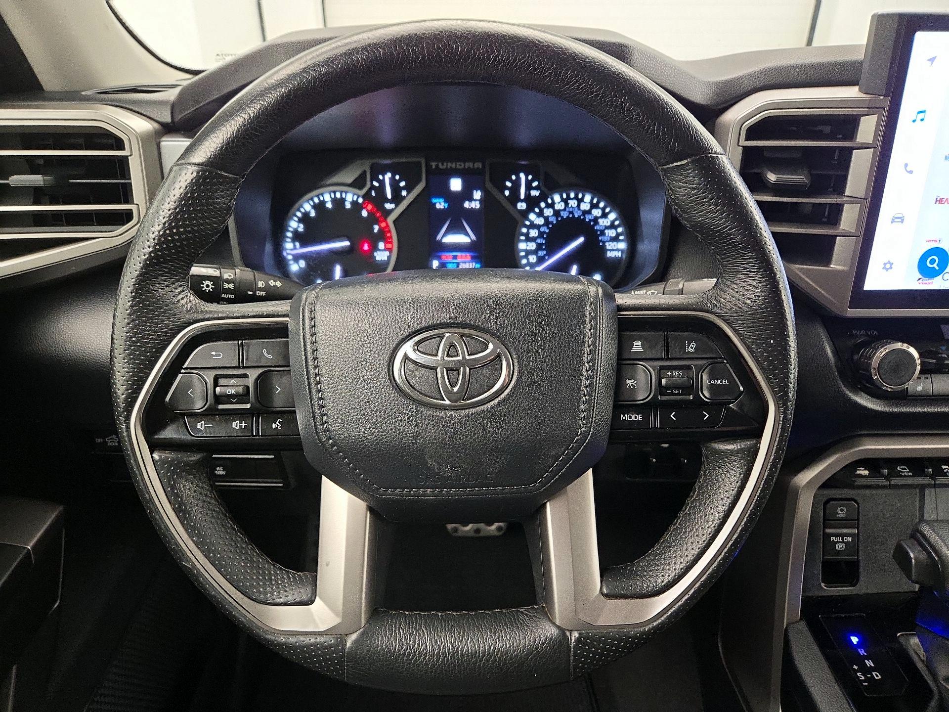 Thumbnail: 2022 Toyota Tundra - 10