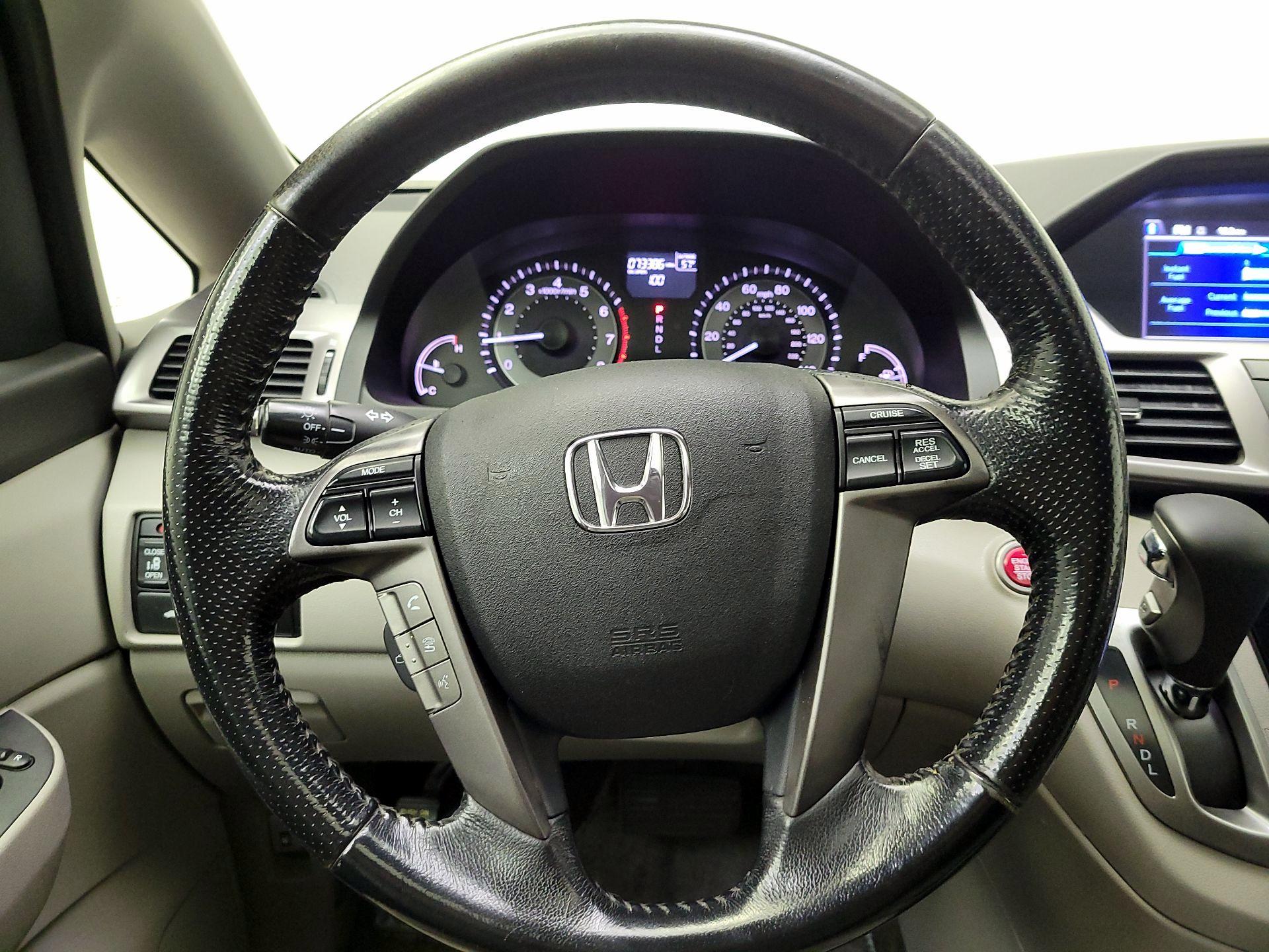 Thumbnail: 2016 Honda Odyssey - 10