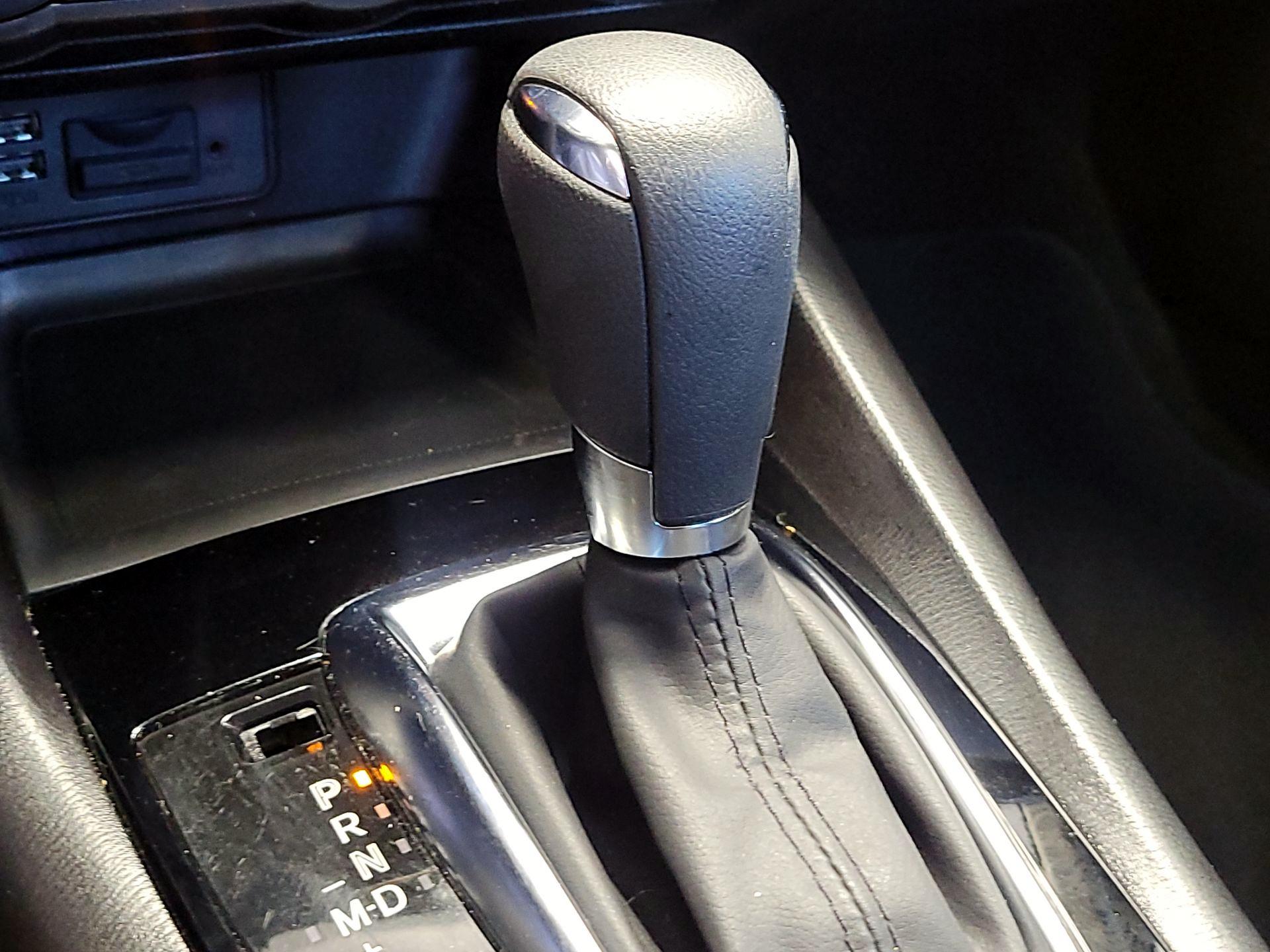 Thumbnail: 2016 Mazda Mazda3 - 17