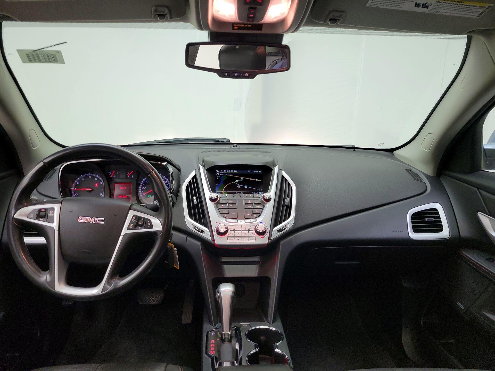 Thumbnail: 2015 GMC Terrain - 9