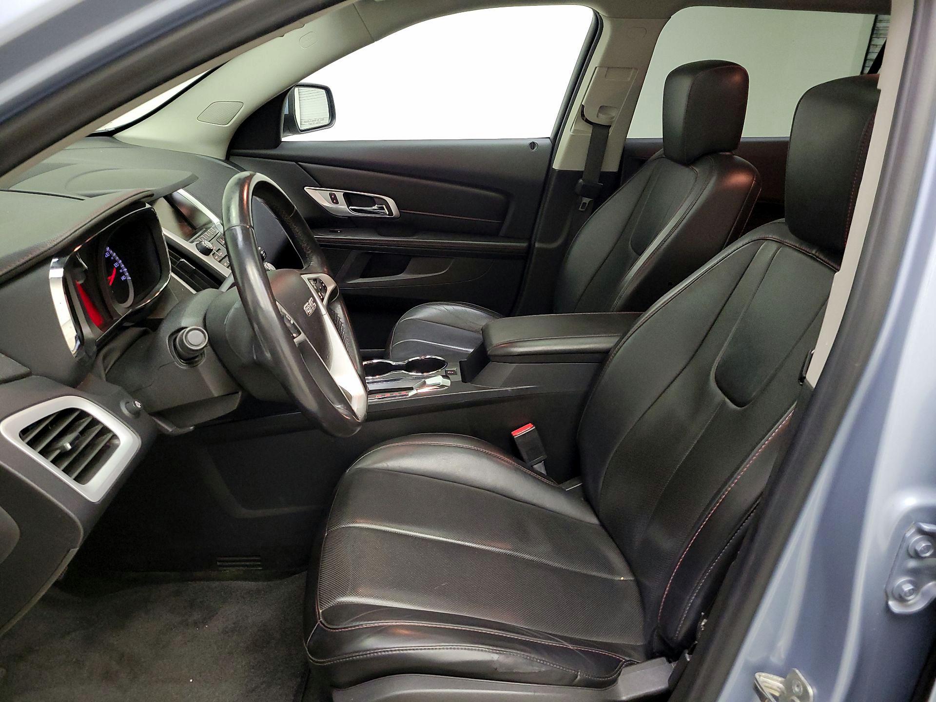 Thumbnail: 2015 GMC Terrain - 11