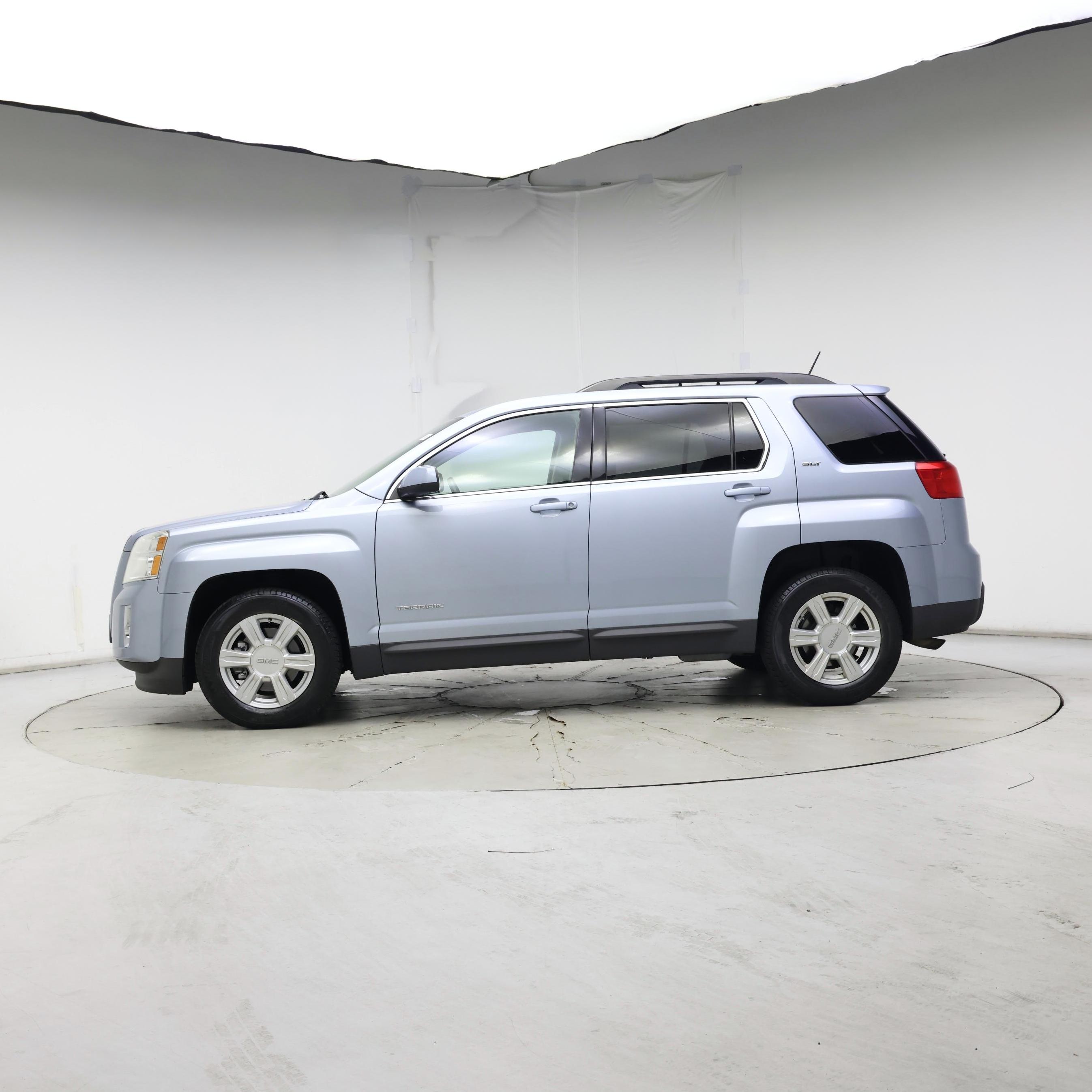 Thumbnail: 2015 GMC Terrain - 3