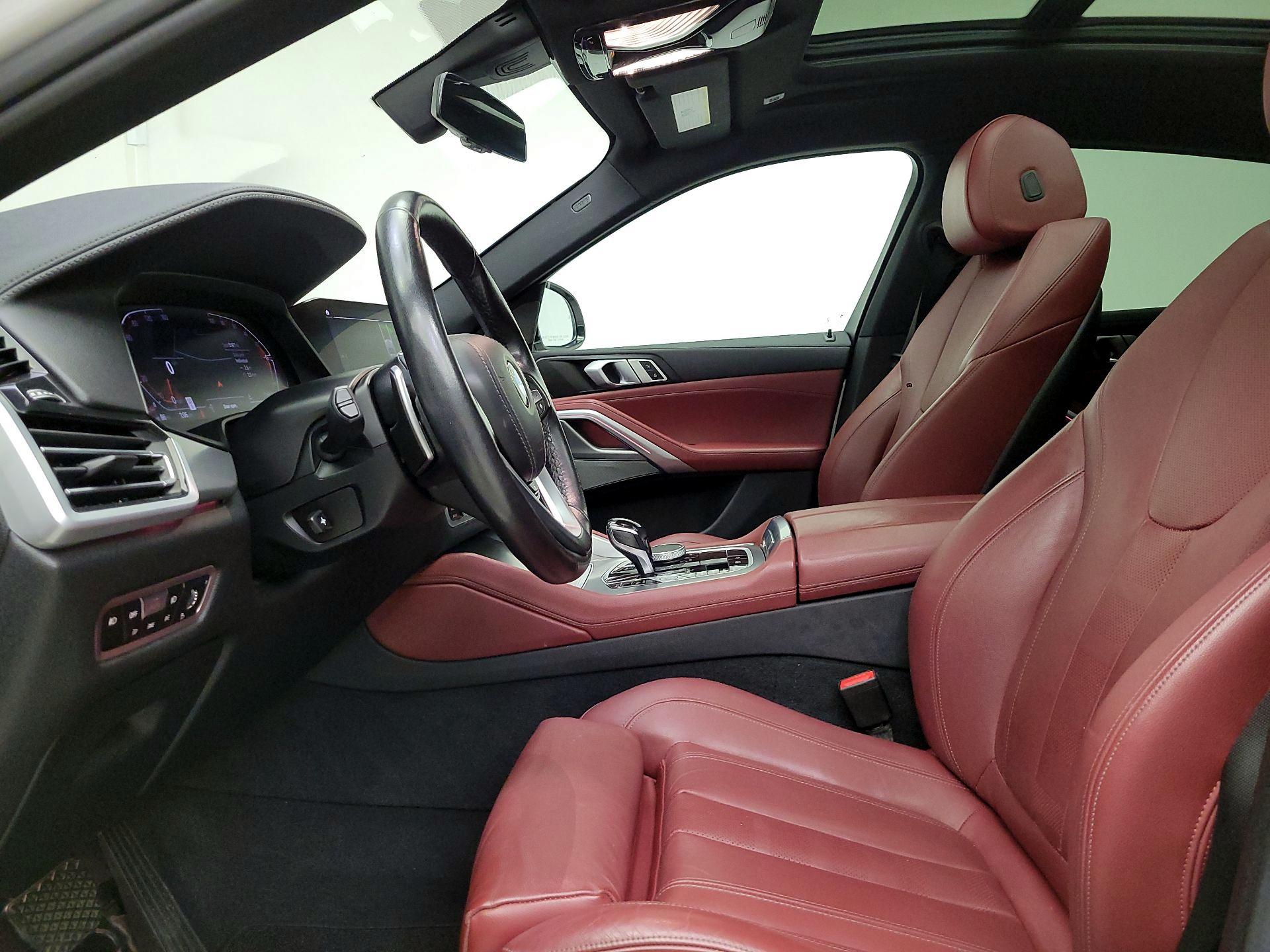 Thumbnail: 2021 BMW X6 - 11