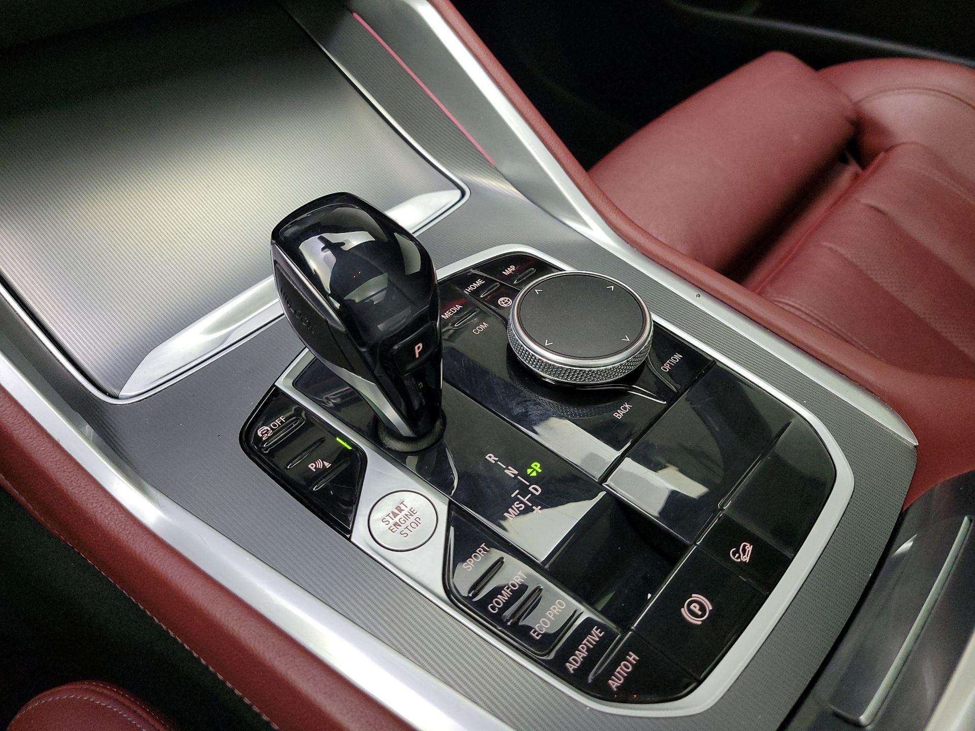 Thumbnail: 2021 BMW X6 - 18