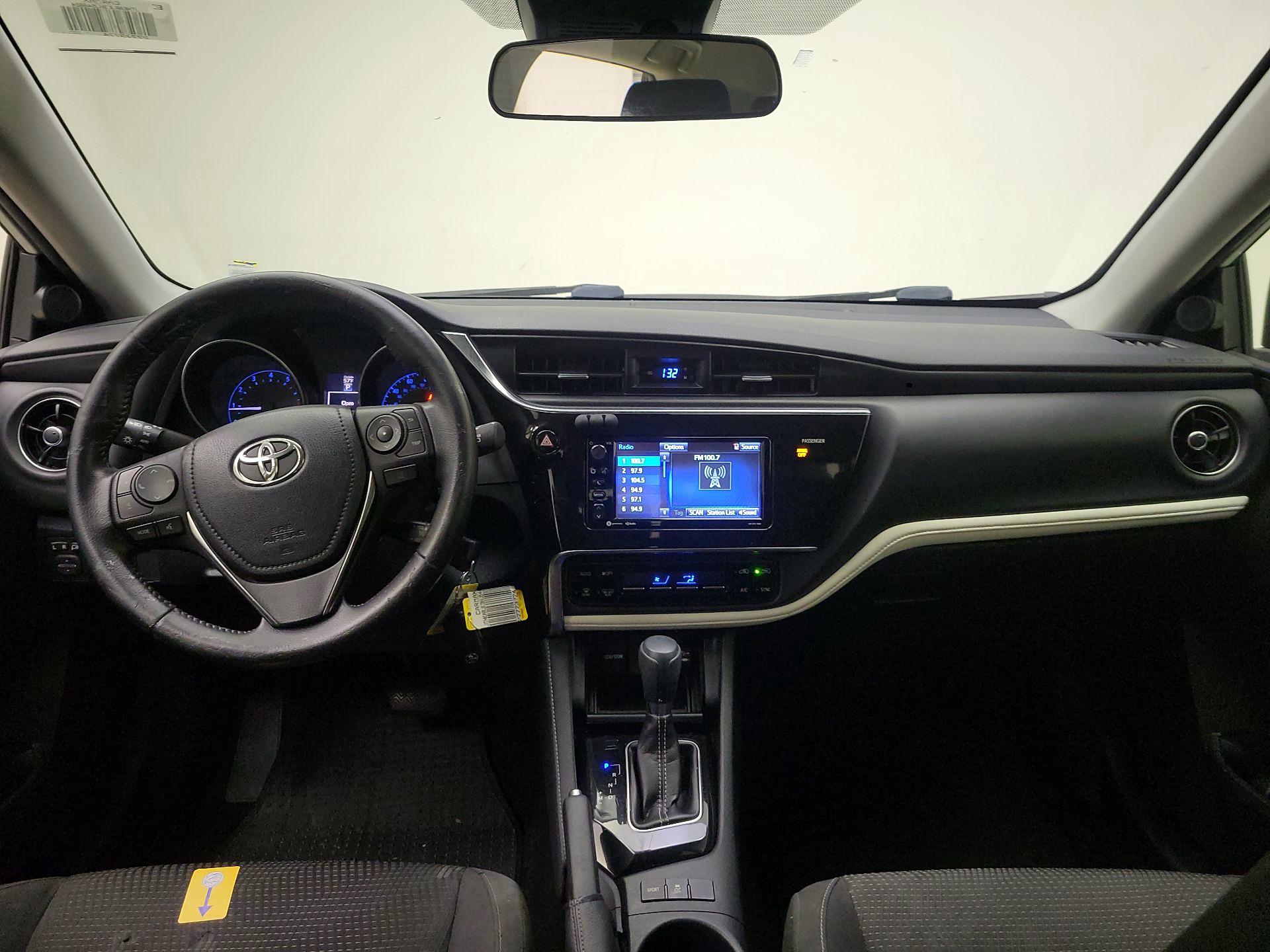 Thumbnail: 2017 Toyota Corolla iM - 9