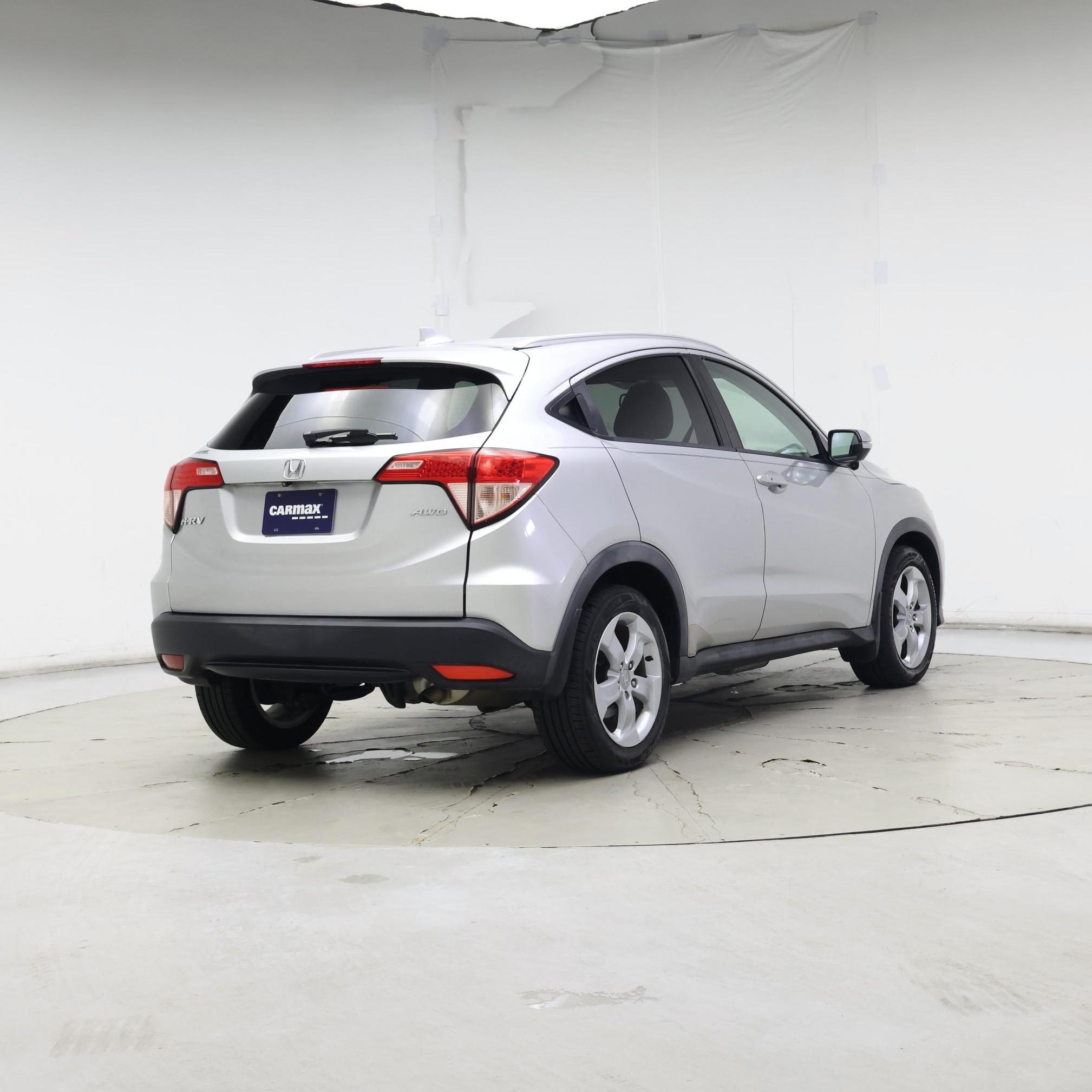 Thumbnail: 2016 Honda HR-V - 8