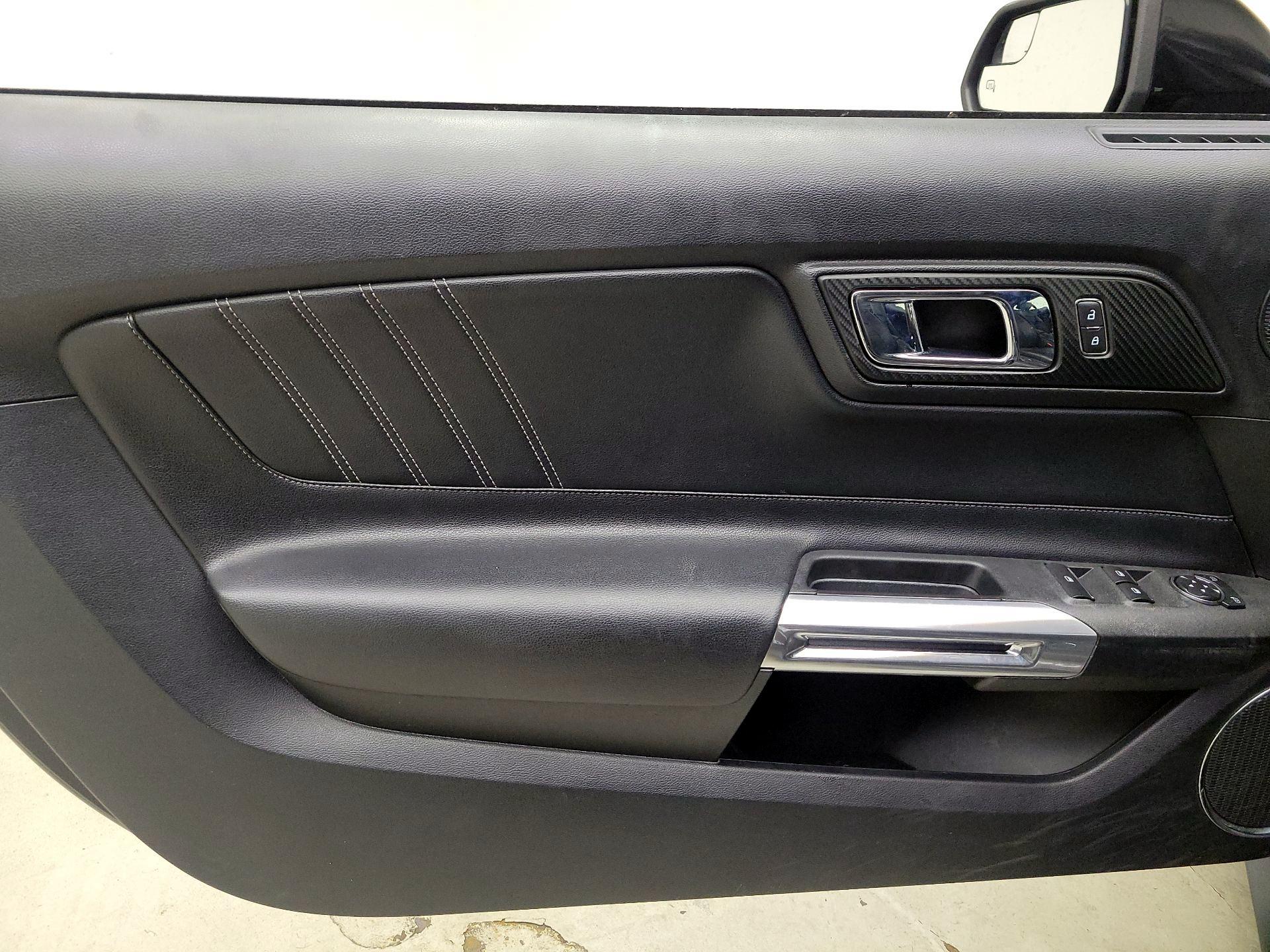 Thumbnail: 2016 Ford Mustang - 12