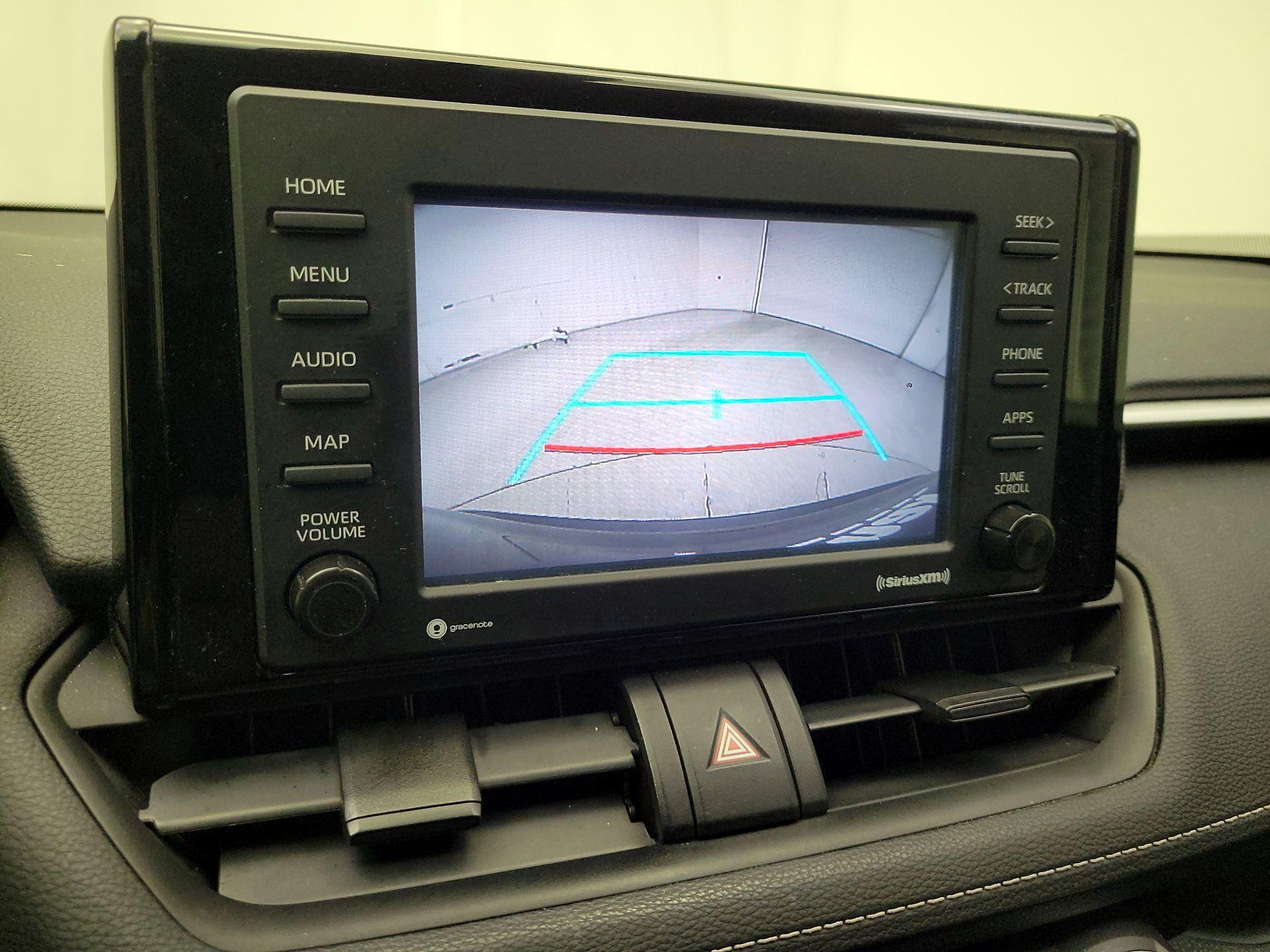 Thumbnail: 2020 Toyota RAV4 - 14