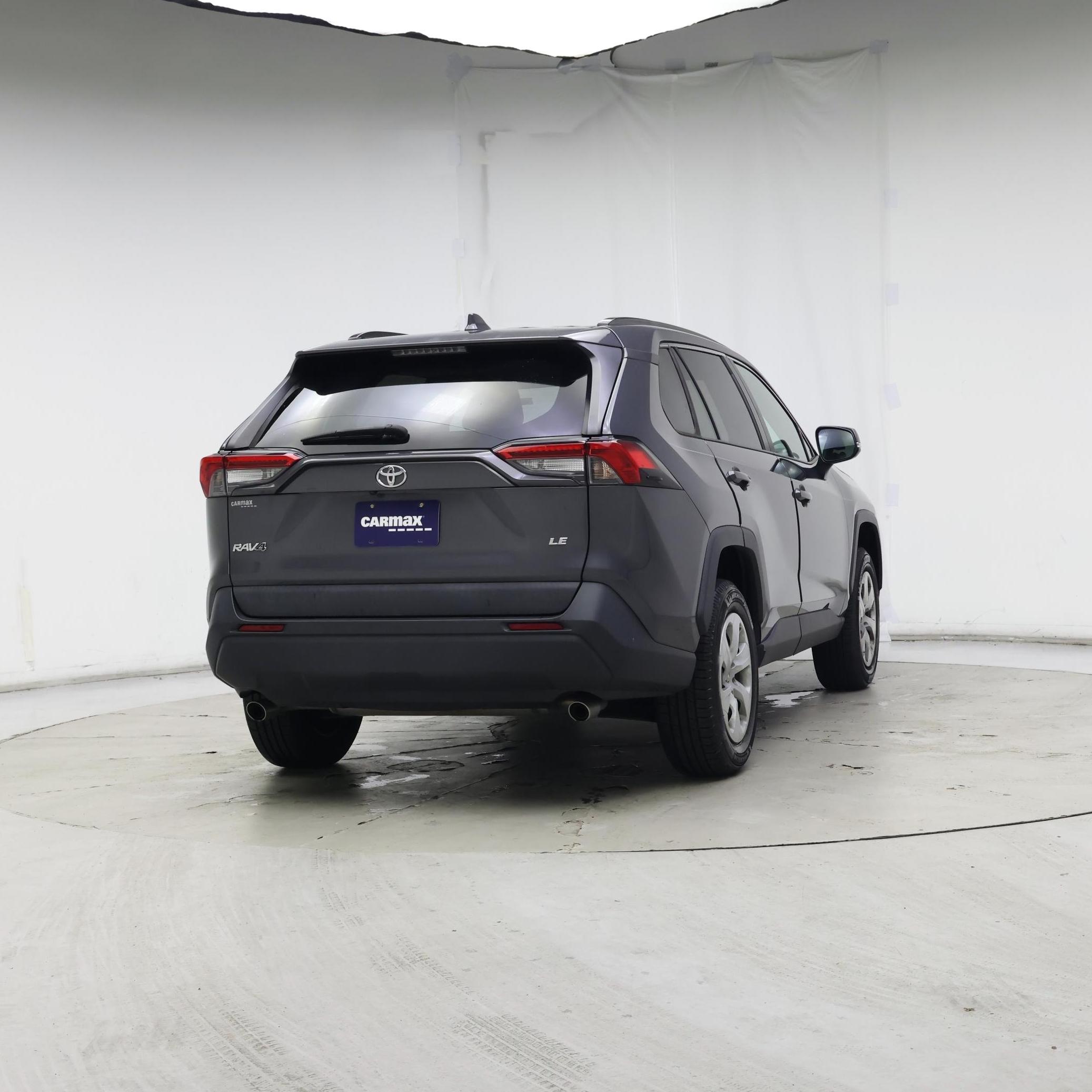 Thumbnail: 2020 Toyota RAV4 - 8