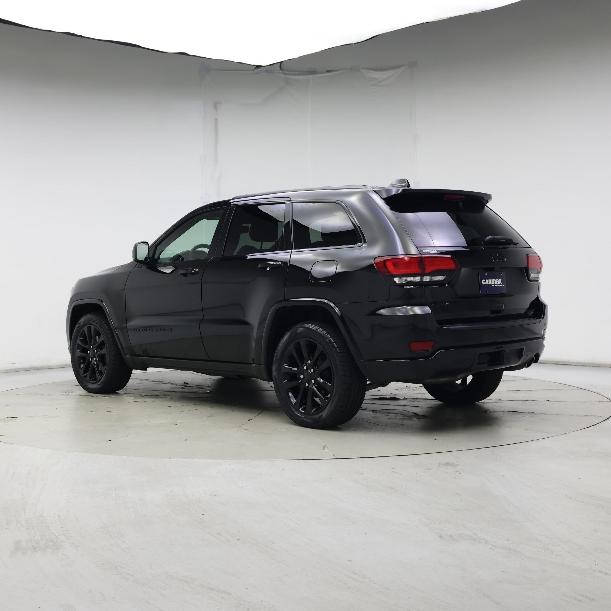 Thumbnail: 2020 Jeep Grand Cherokee - 2
