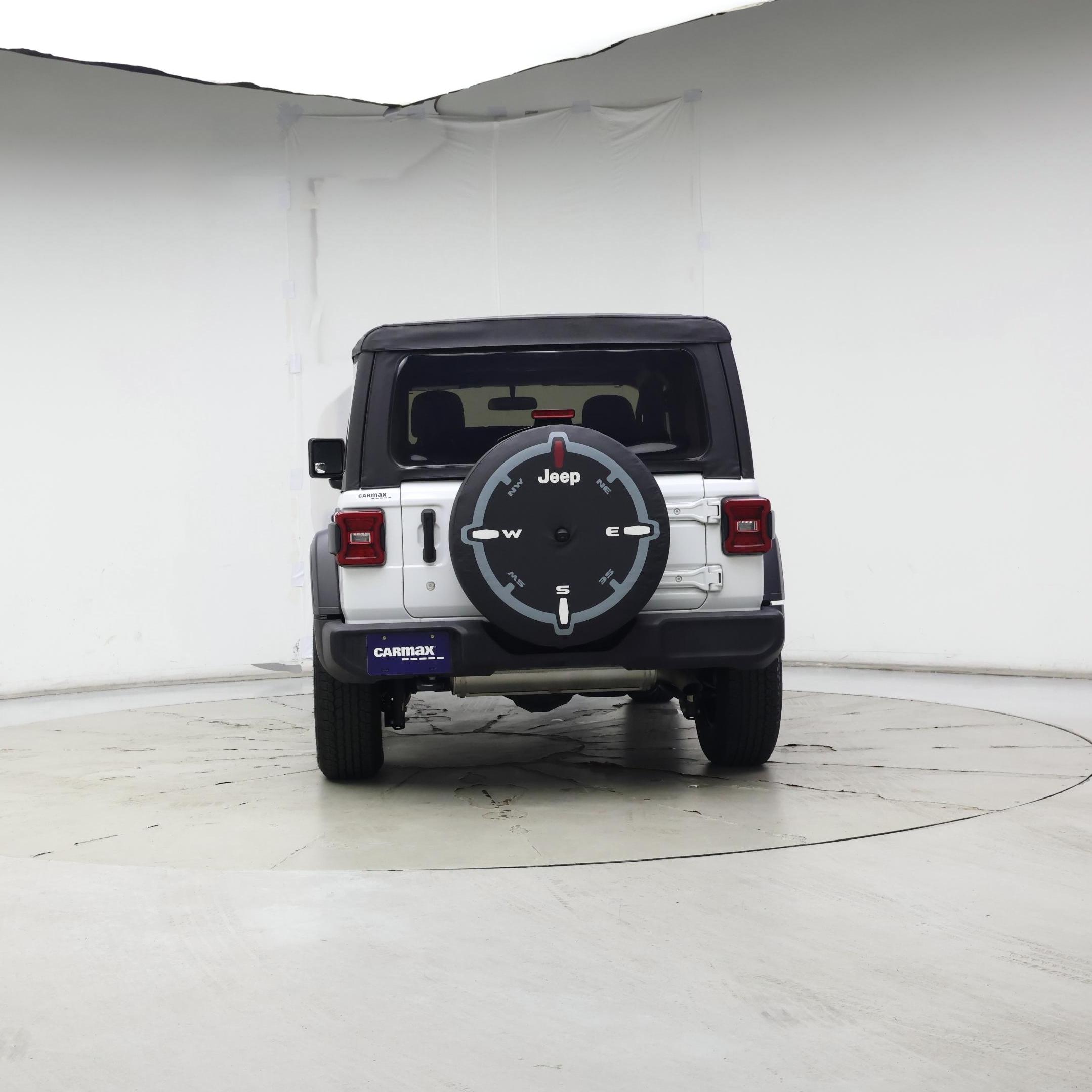 Thumbnail: 2021 Jeep Wrangler - 6