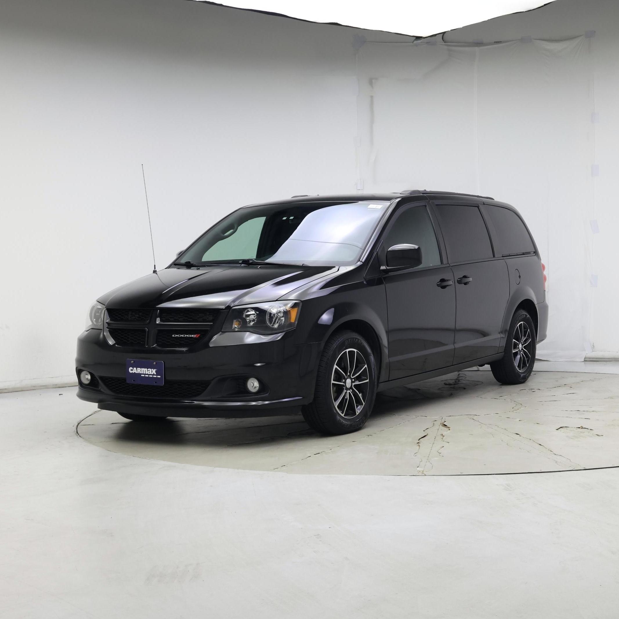 Thumbnail: 2018 Dodge Grand Caravan - 4