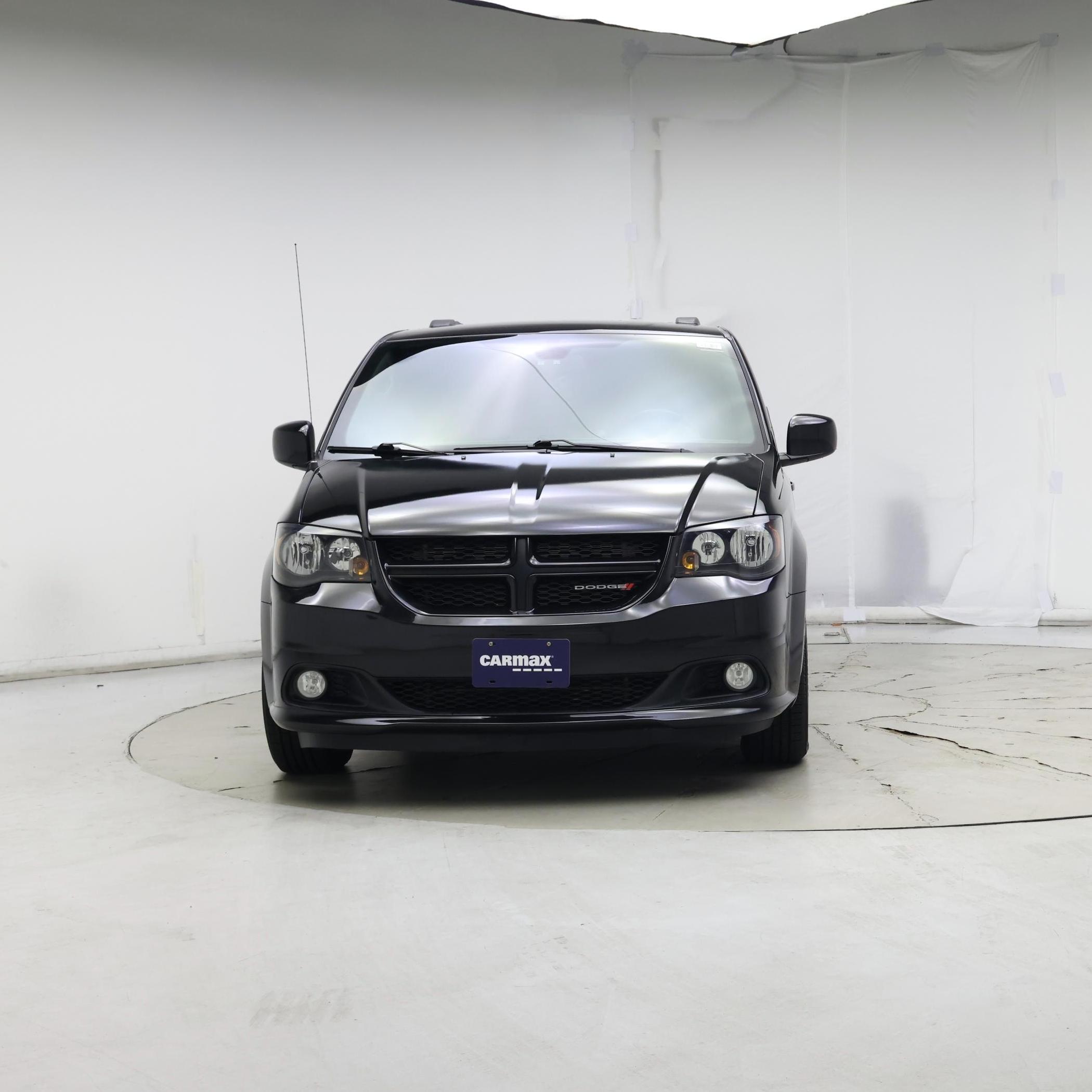 Thumbnail: 2018 Dodge Grand Caravan - 5