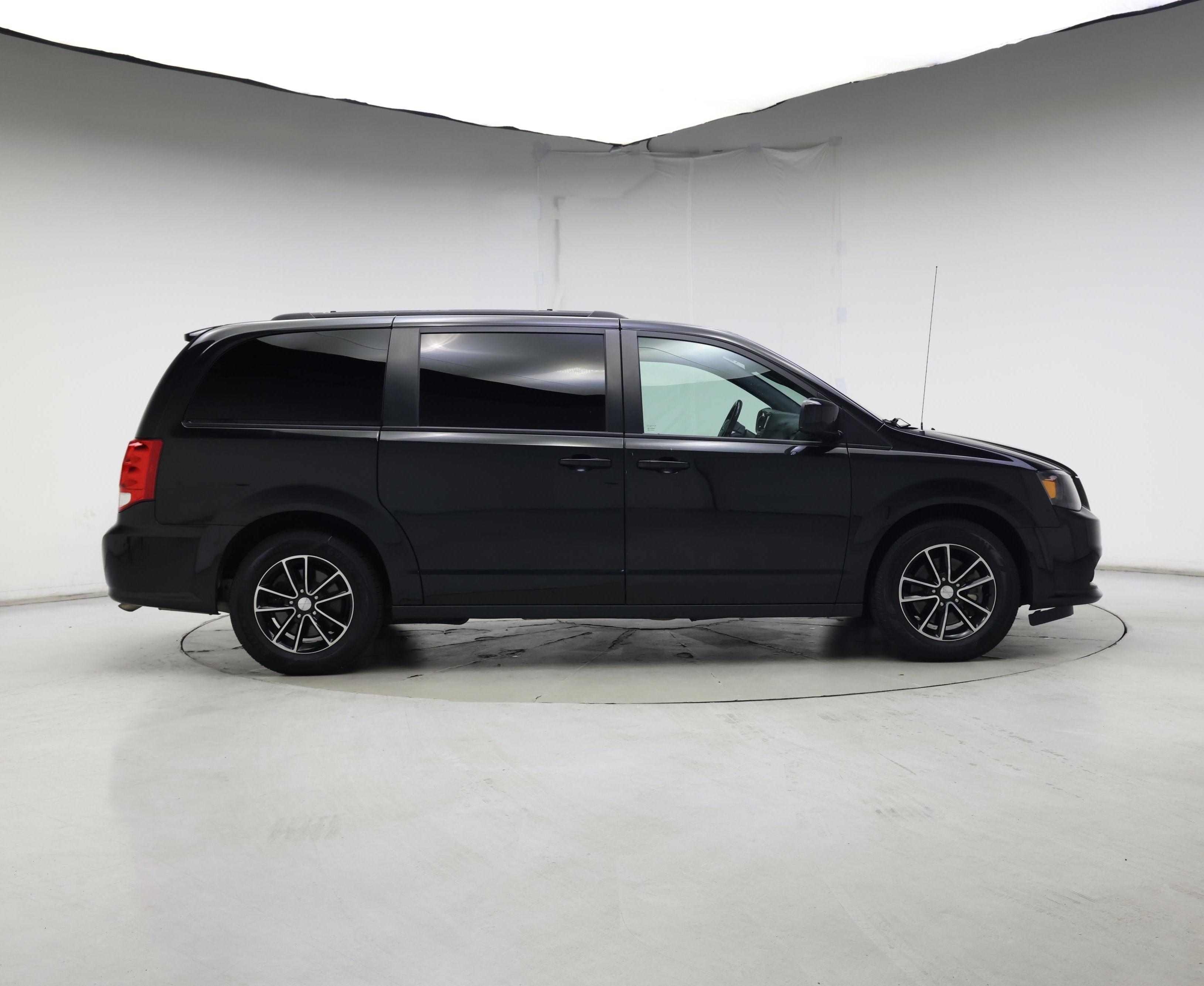 Thumbnail: 2018 Dodge Grand Caravan - 7