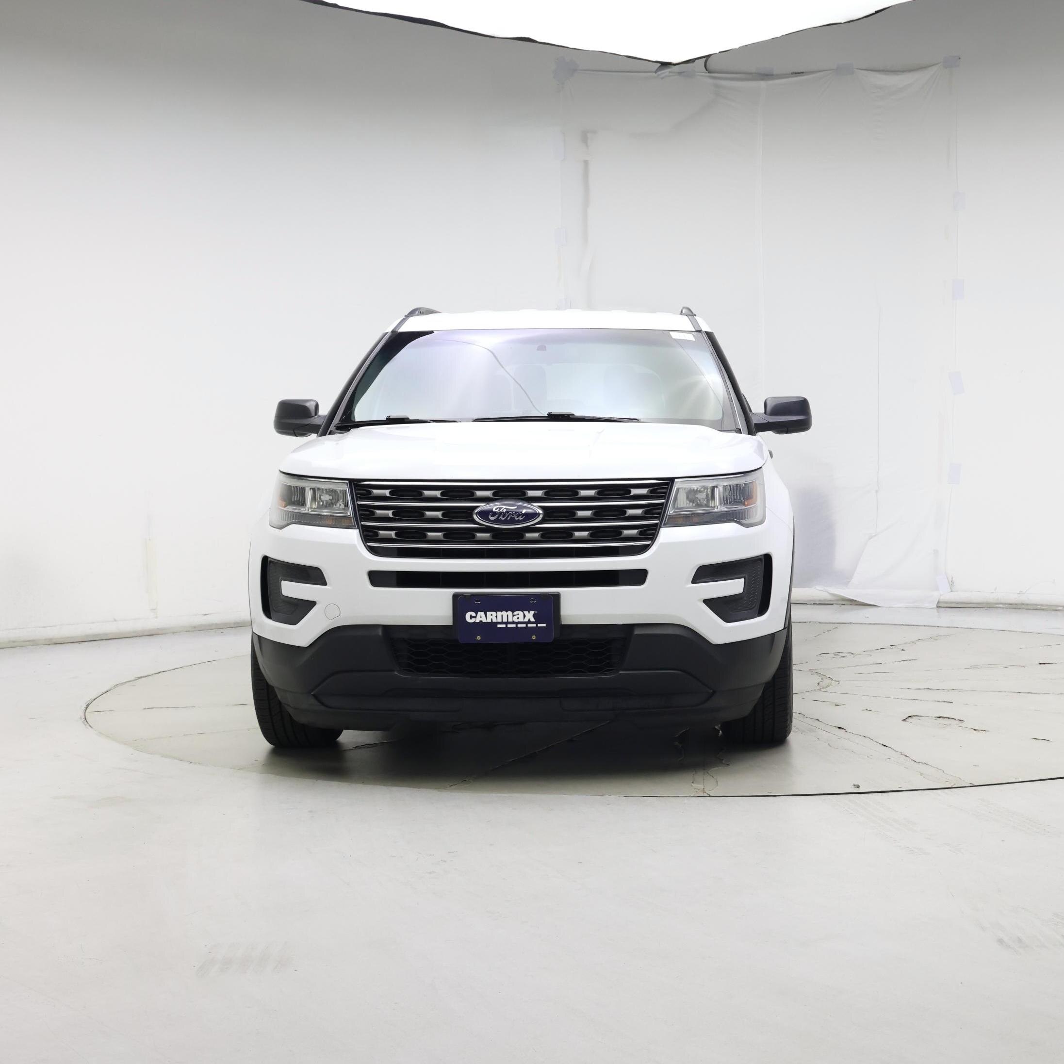 Thumbnail: 2016 Ford Explorer - 5