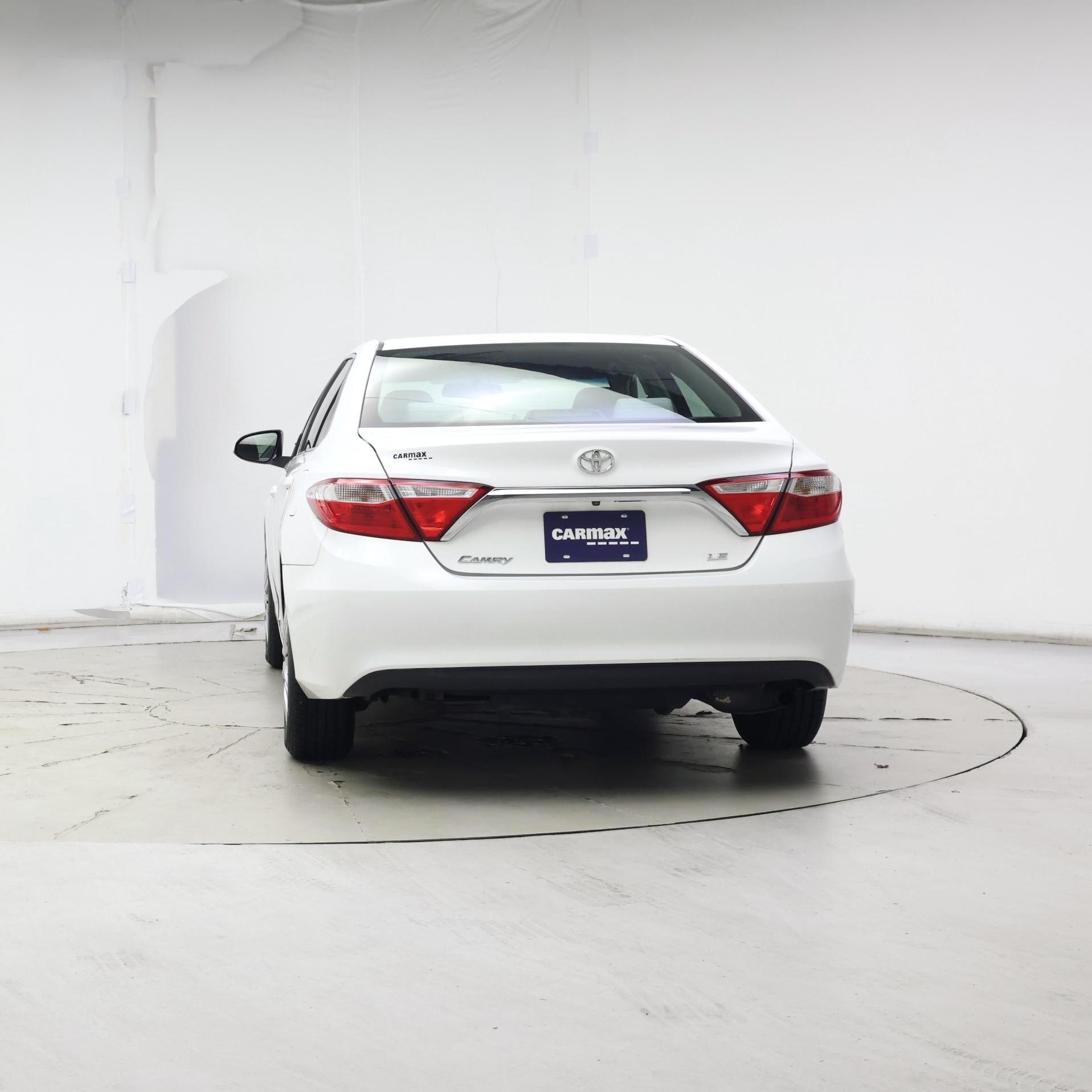 Thumbnail: 2017 Toyota Camry - 6