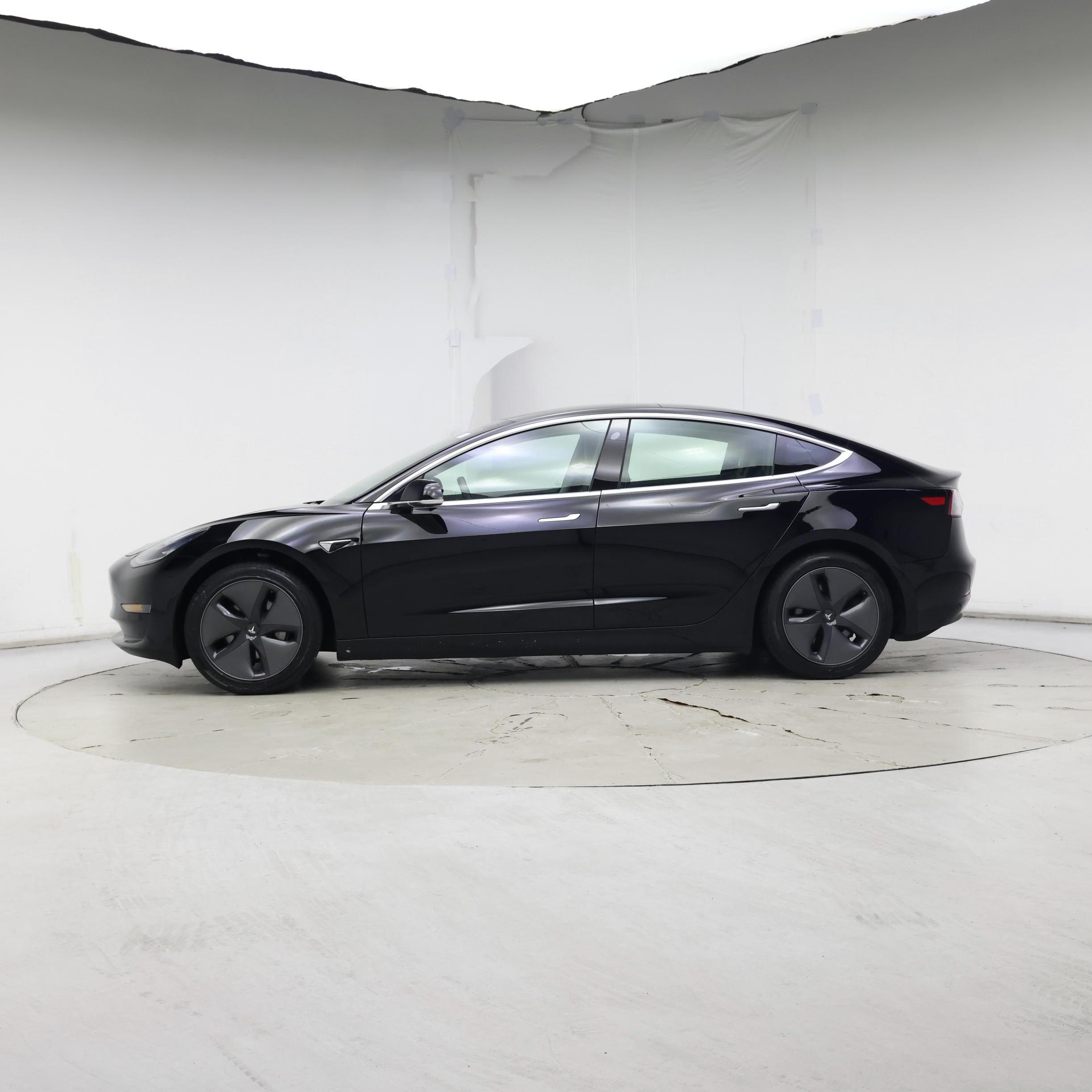 Thumbnail: 2020 Tesla Model 3 - 3