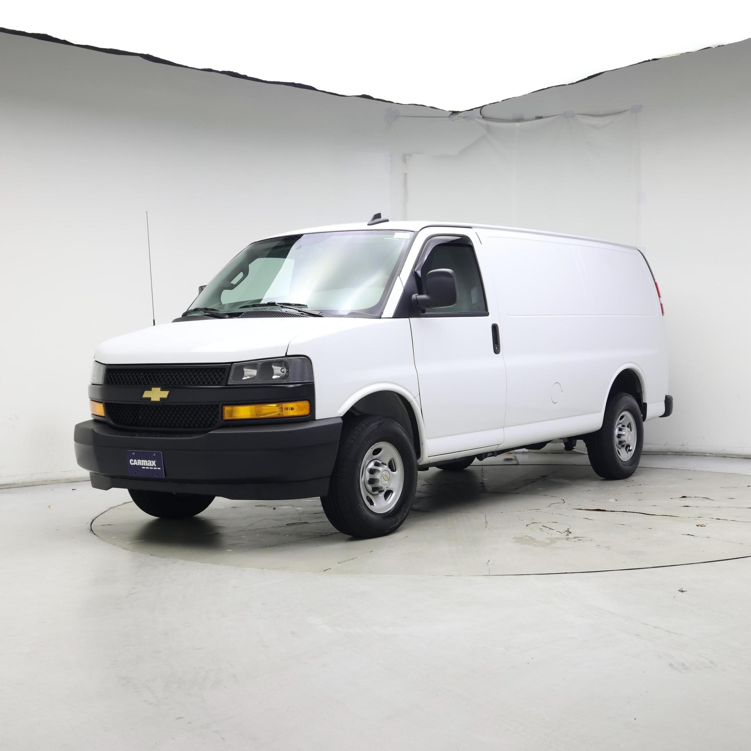 Thumbnail: 2024 Chevrolet Express - 4