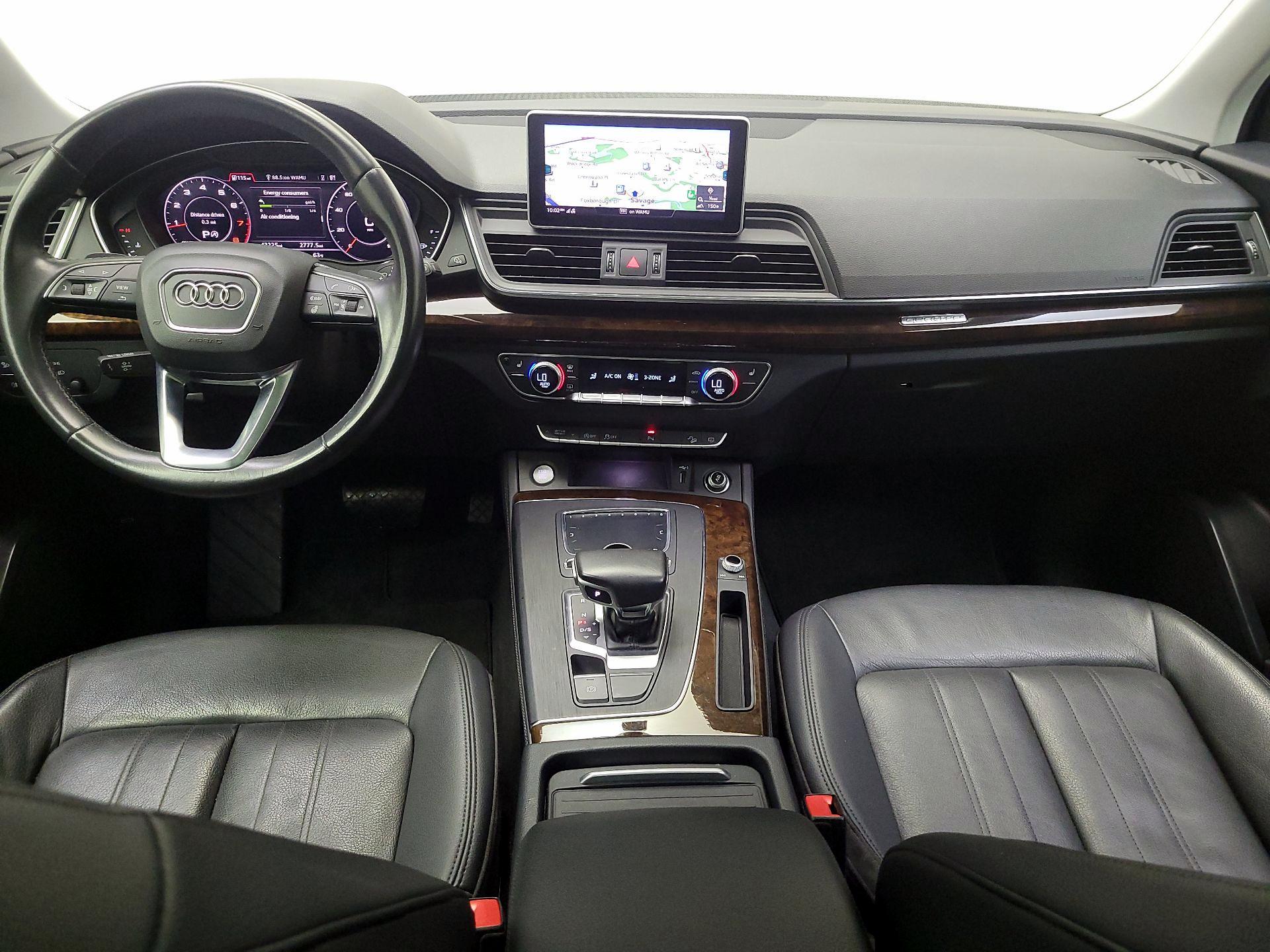 Thumbnail: 2020 Audi Q5 - 9
