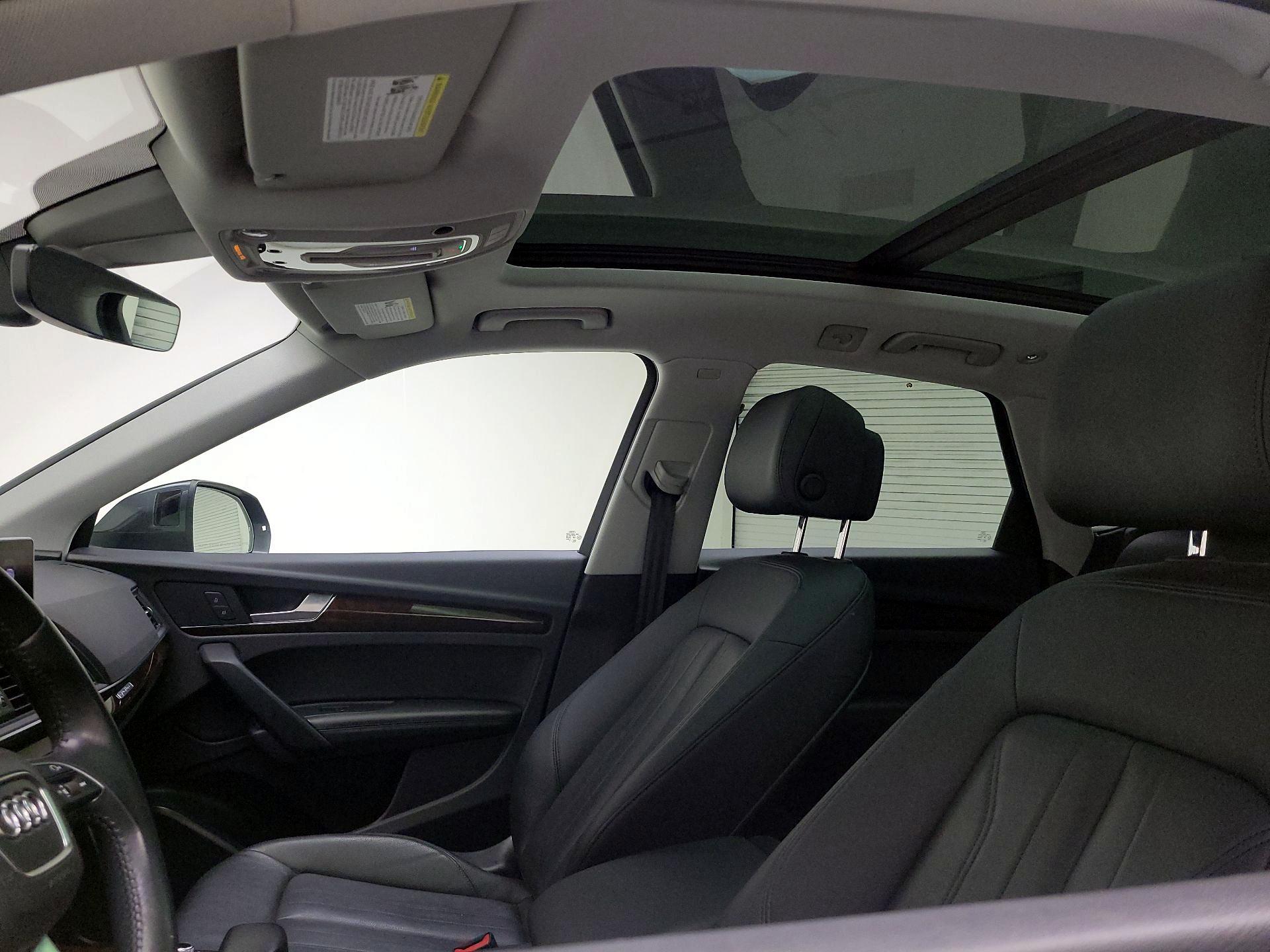Thumbnail: 2020 Audi Q5 - 20