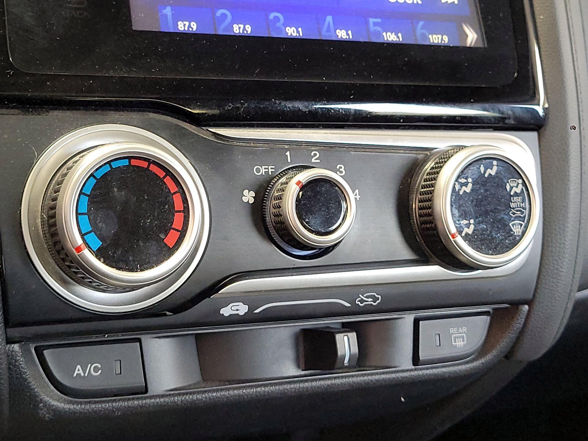 Thumbnail: 2016 Honda Fit - 16