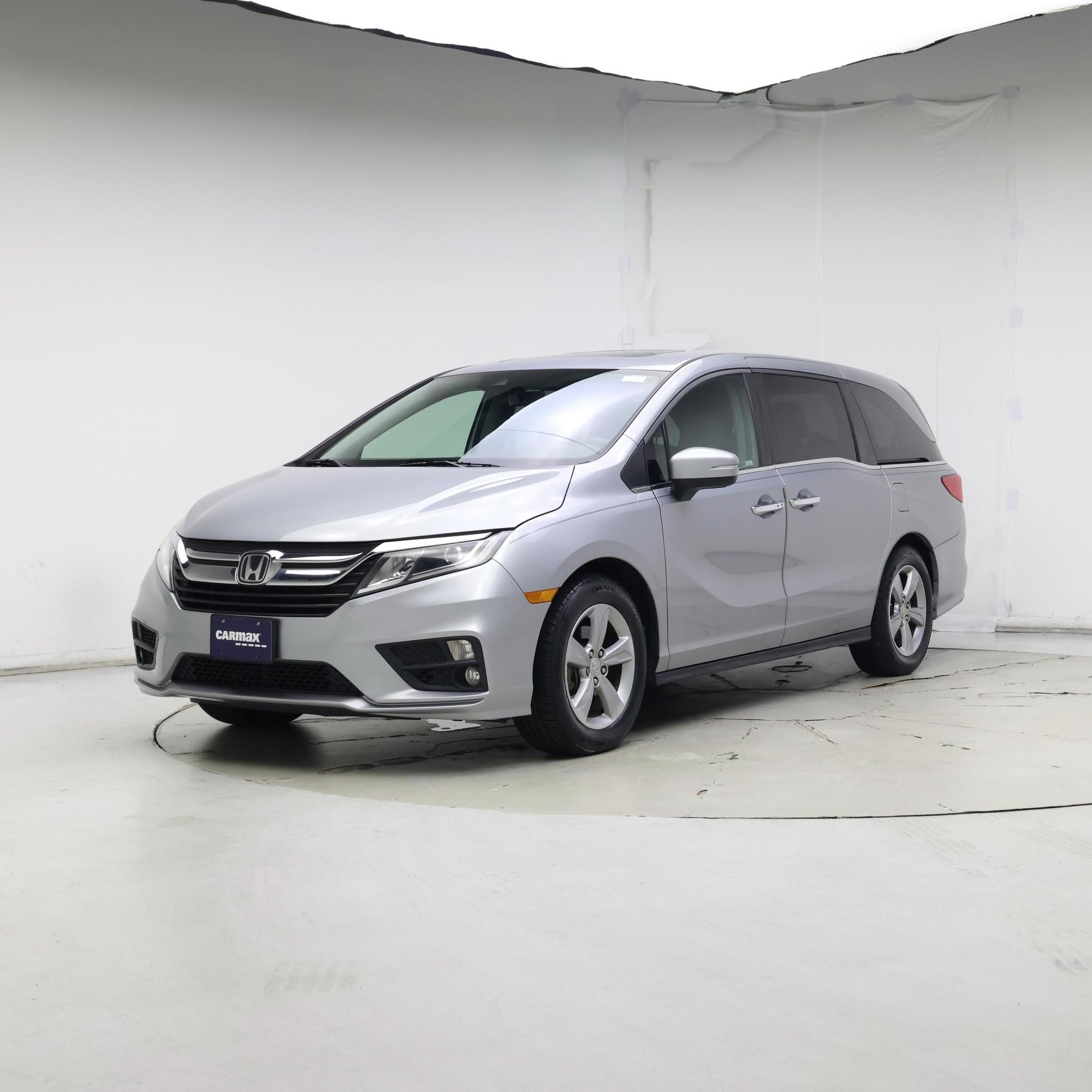 Thumbnail: 2018 Honda Odyssey - 4