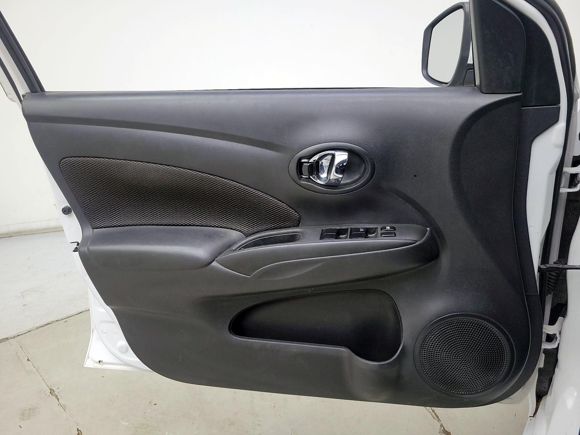 Thumbnail: 2019 Nissan Versa - 12