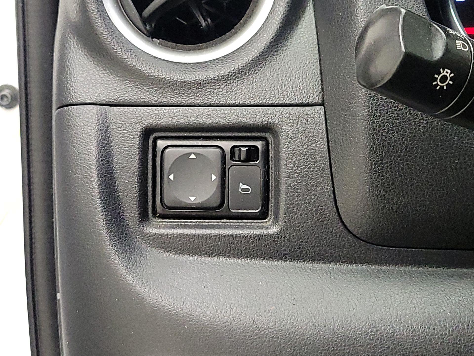 Thumbnail: 2019 Nissan Versa - 13