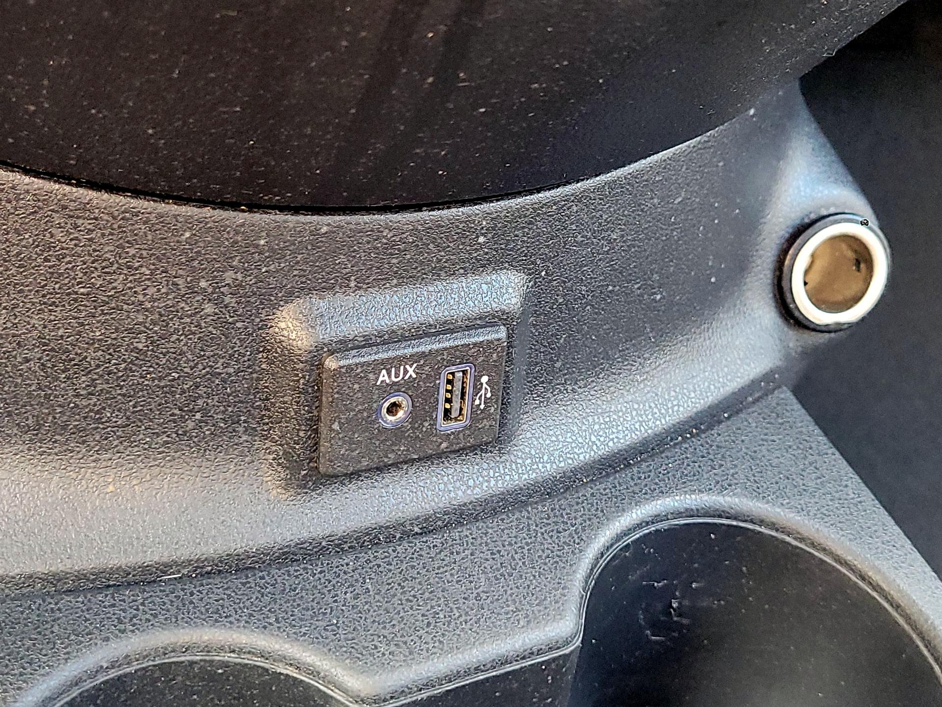 Thumbnail: 2019 Nissan Versa - 18