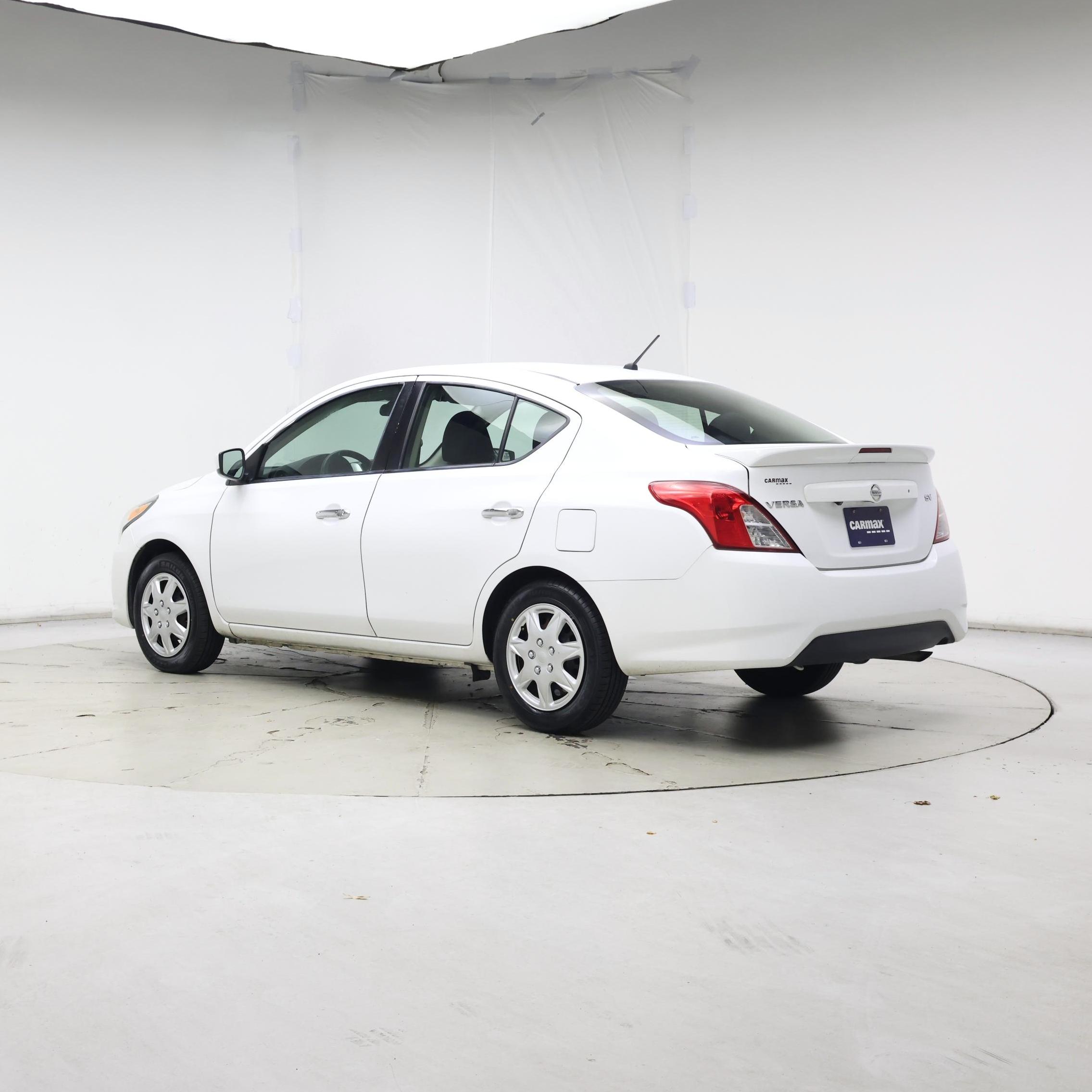 Thumbnail: 2019 Nissan Versa - 2