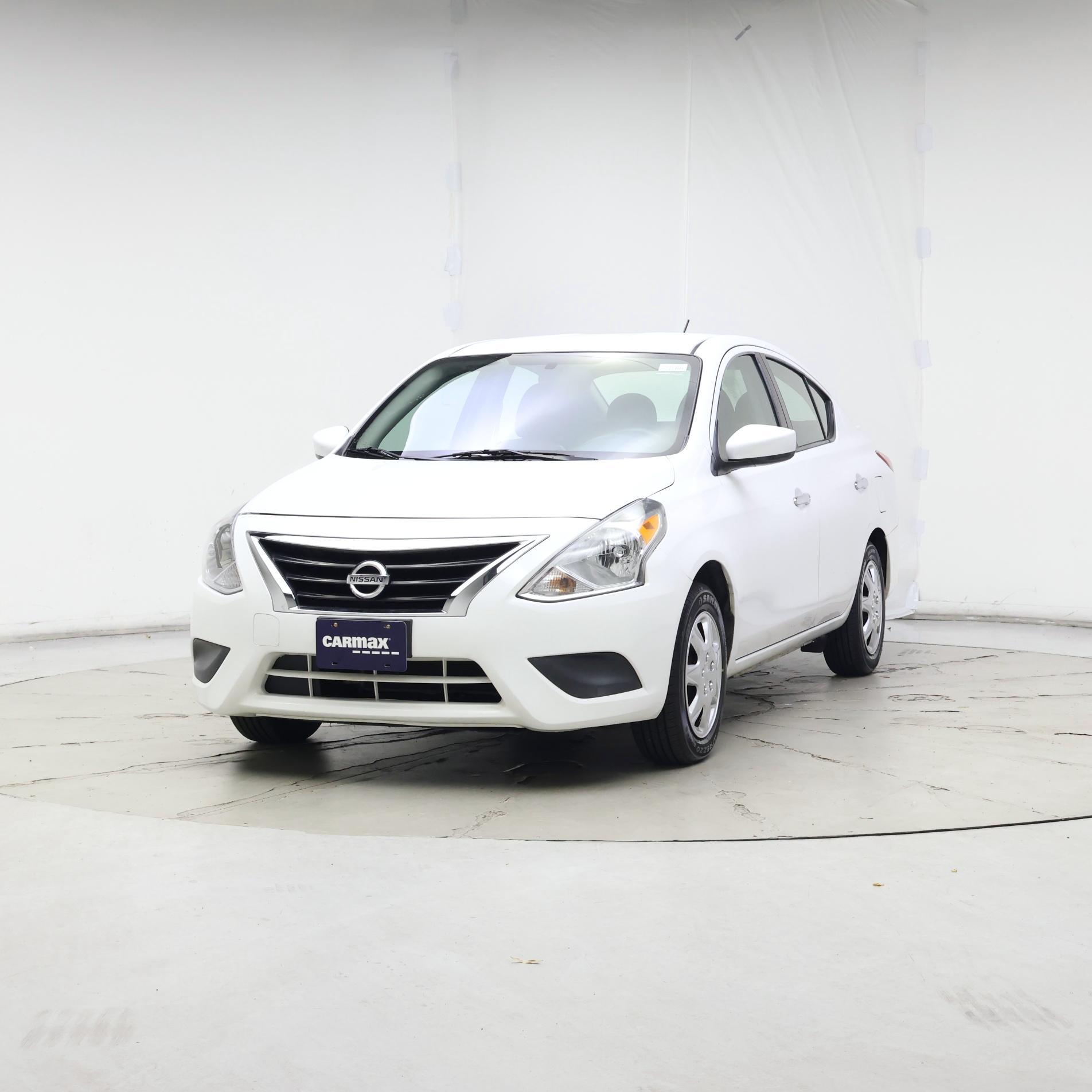 Thumbnail: 2019 Nissan Versa - 4
