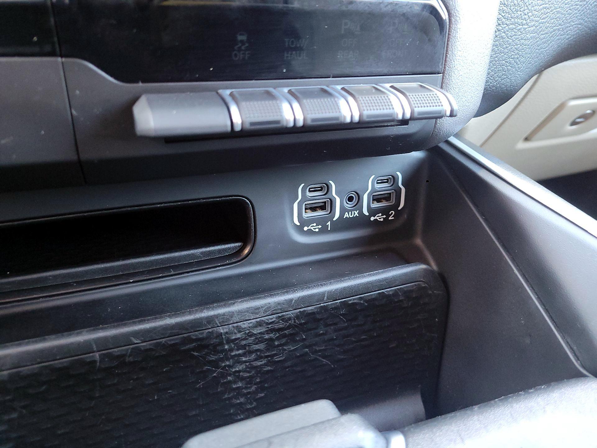 Thumbnail: 2021 RAM 1500 - 18