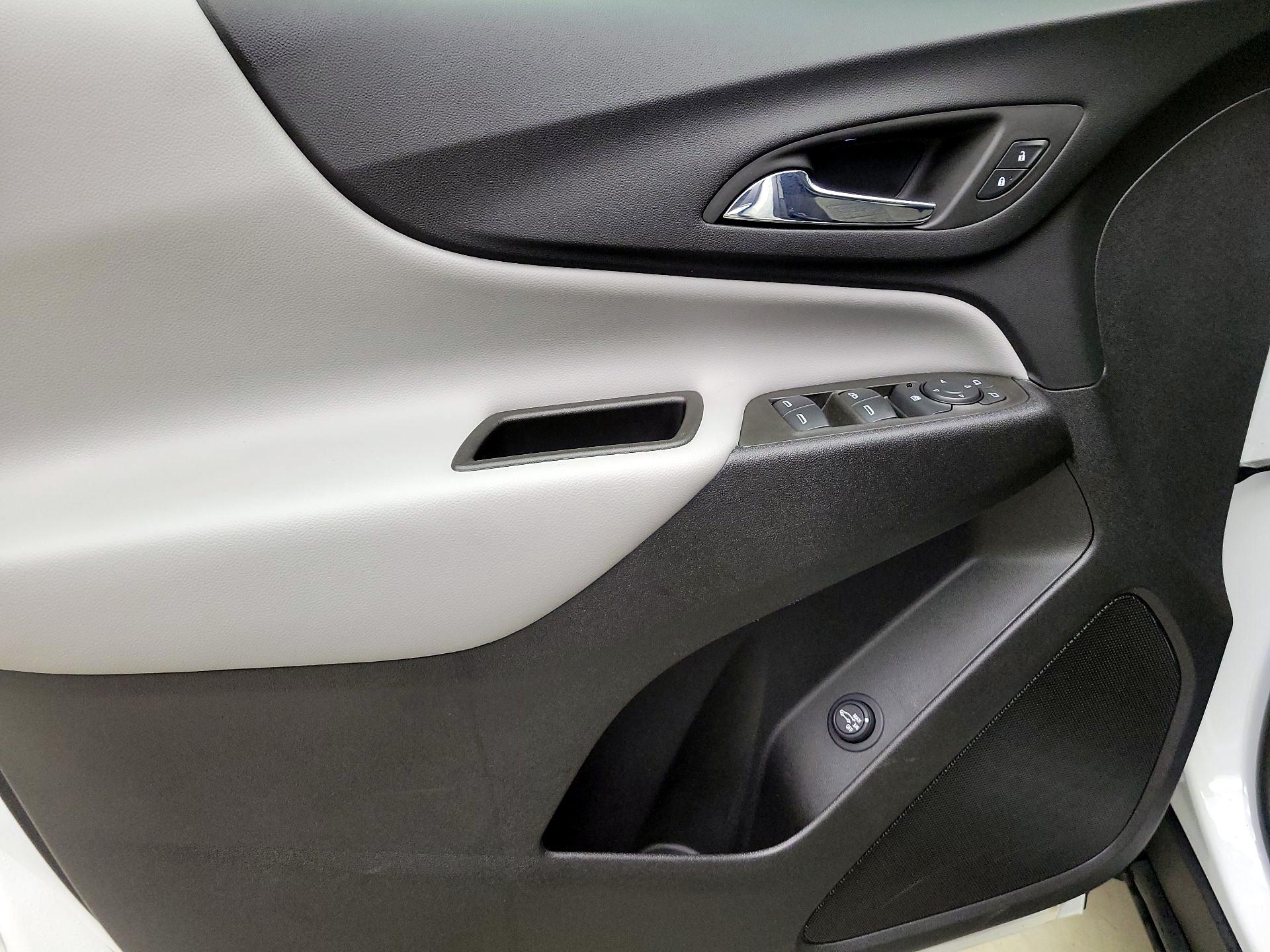 Thumbnail: 2023 Chevrolet Equinox - 12