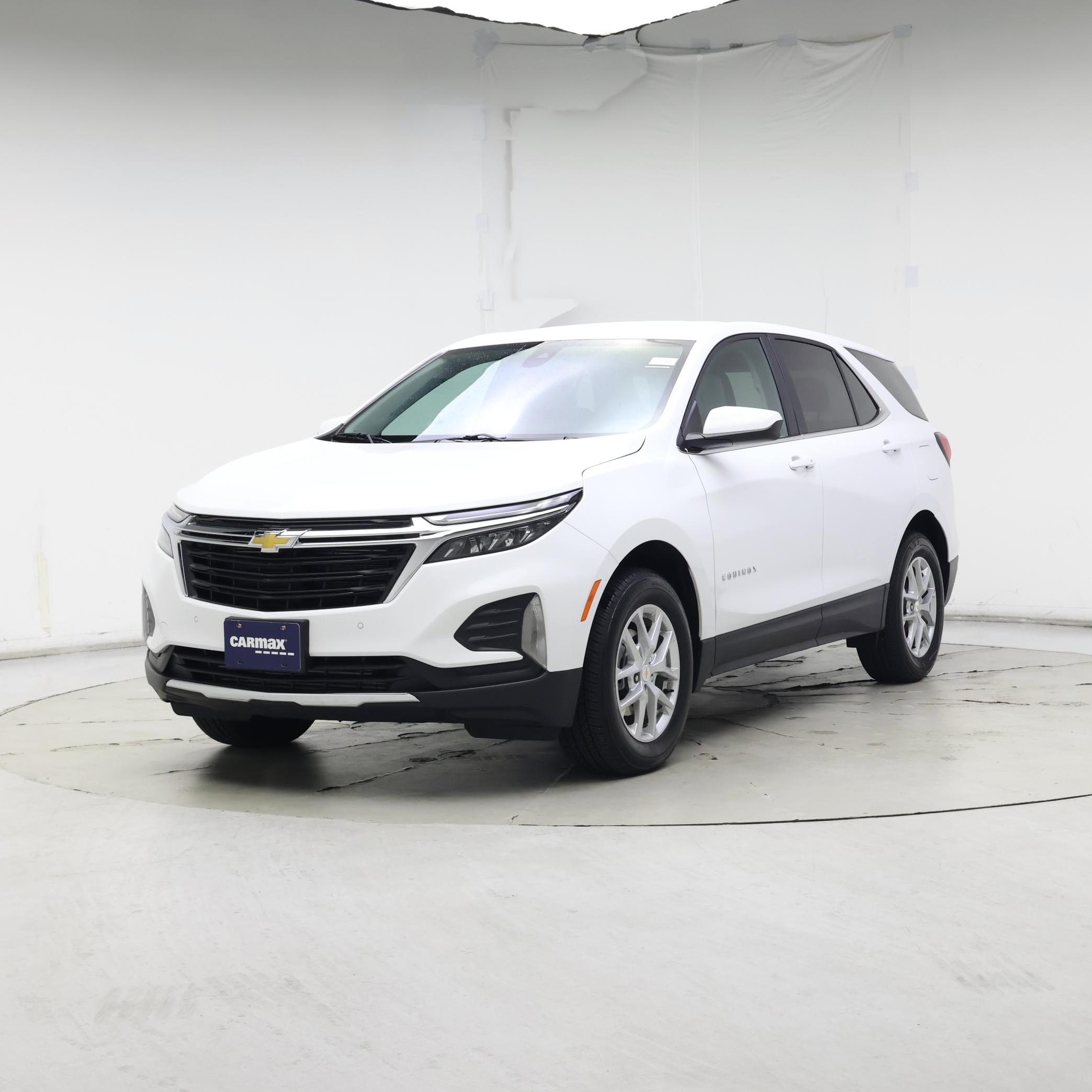 Thumbnail: 2023 Chevrolet Equinox - 4