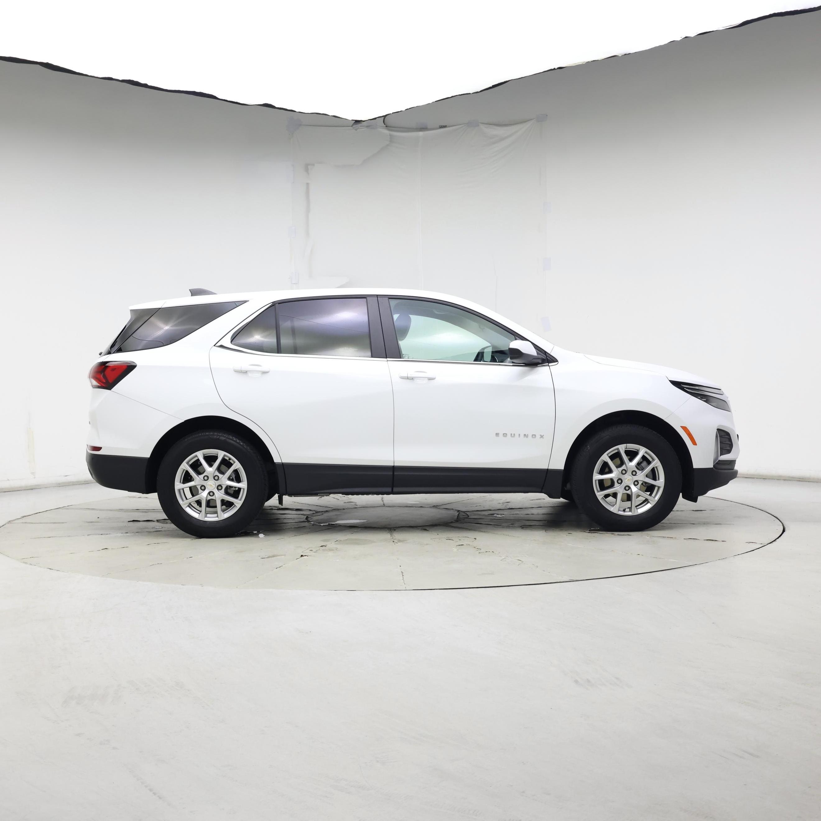 Thumbnail: 2023 Chevrolet Equinox - 7