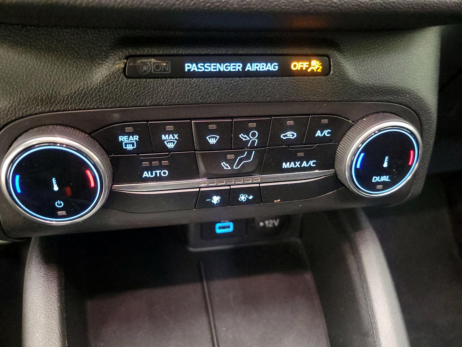 Thumbnail: 2023 Ford Escape - 16