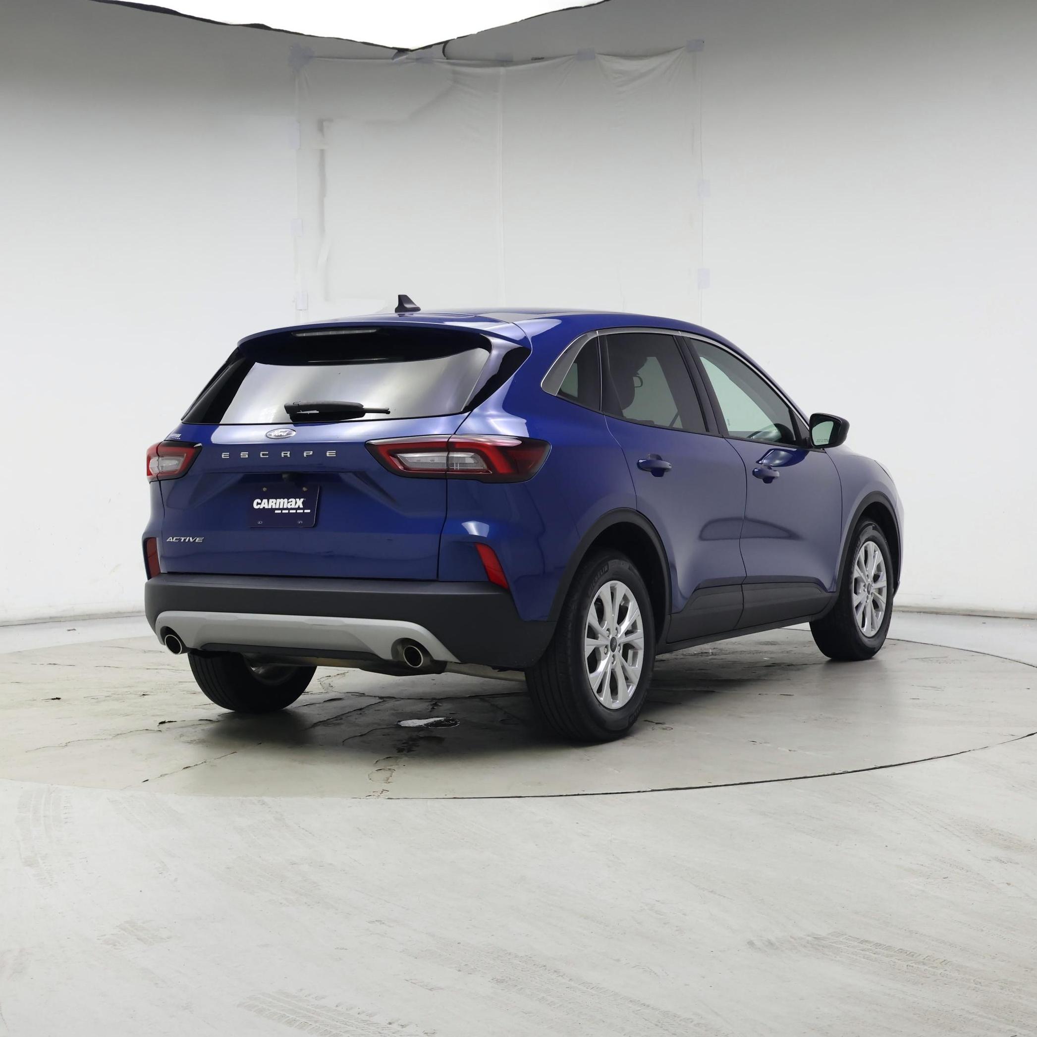 Thumbnail: 2023 Ford Escape - 8