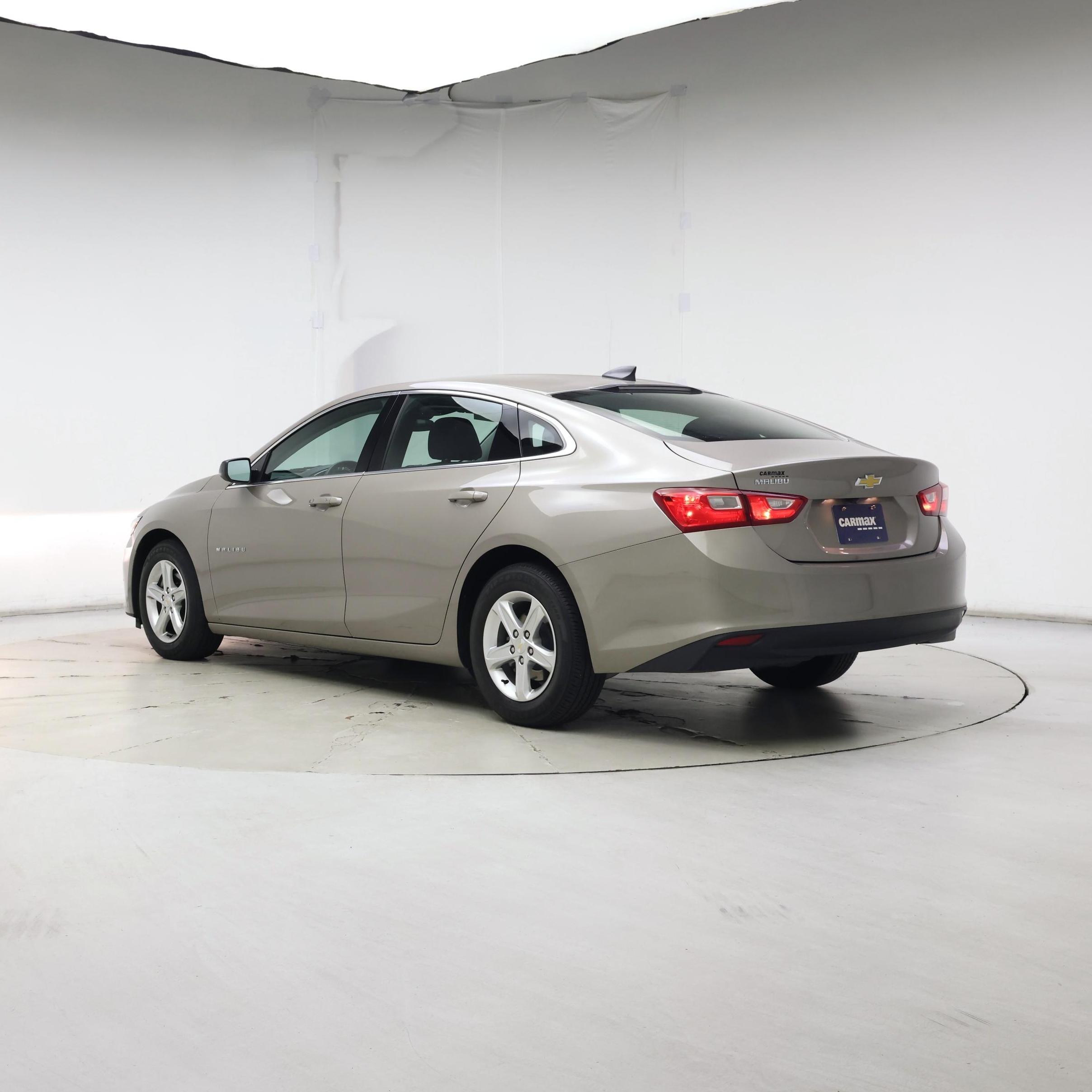 Thumbnail: 2023 Chevrolet Malibu - 2