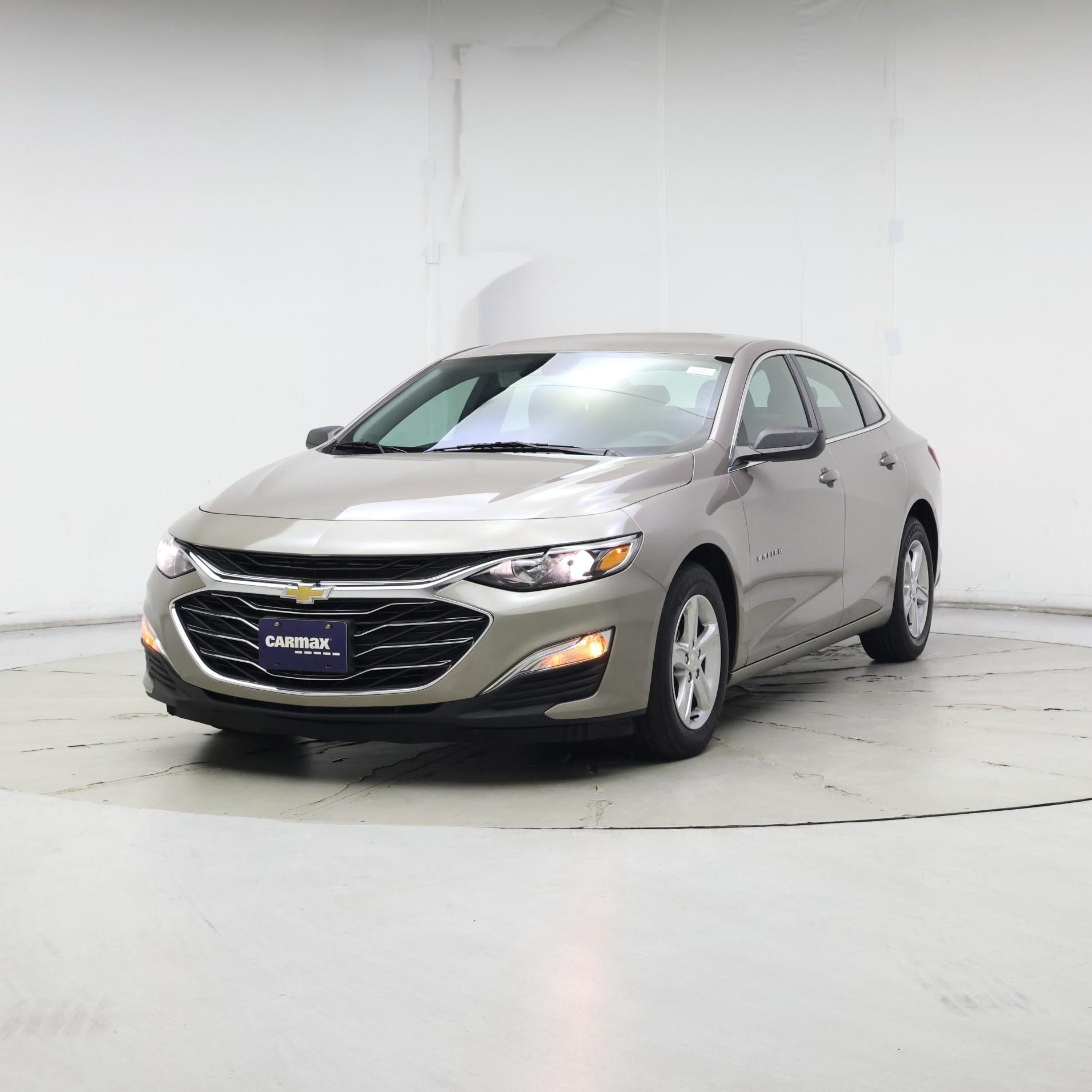 Thumbnail: 2023 Chevrolet Malibu - 4