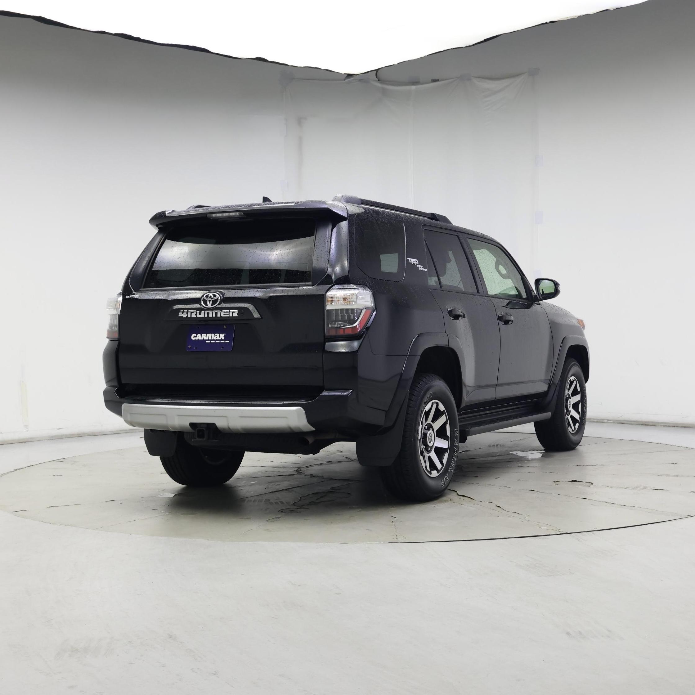 Thumbnail: 2024 Toyota 4Runner - 8