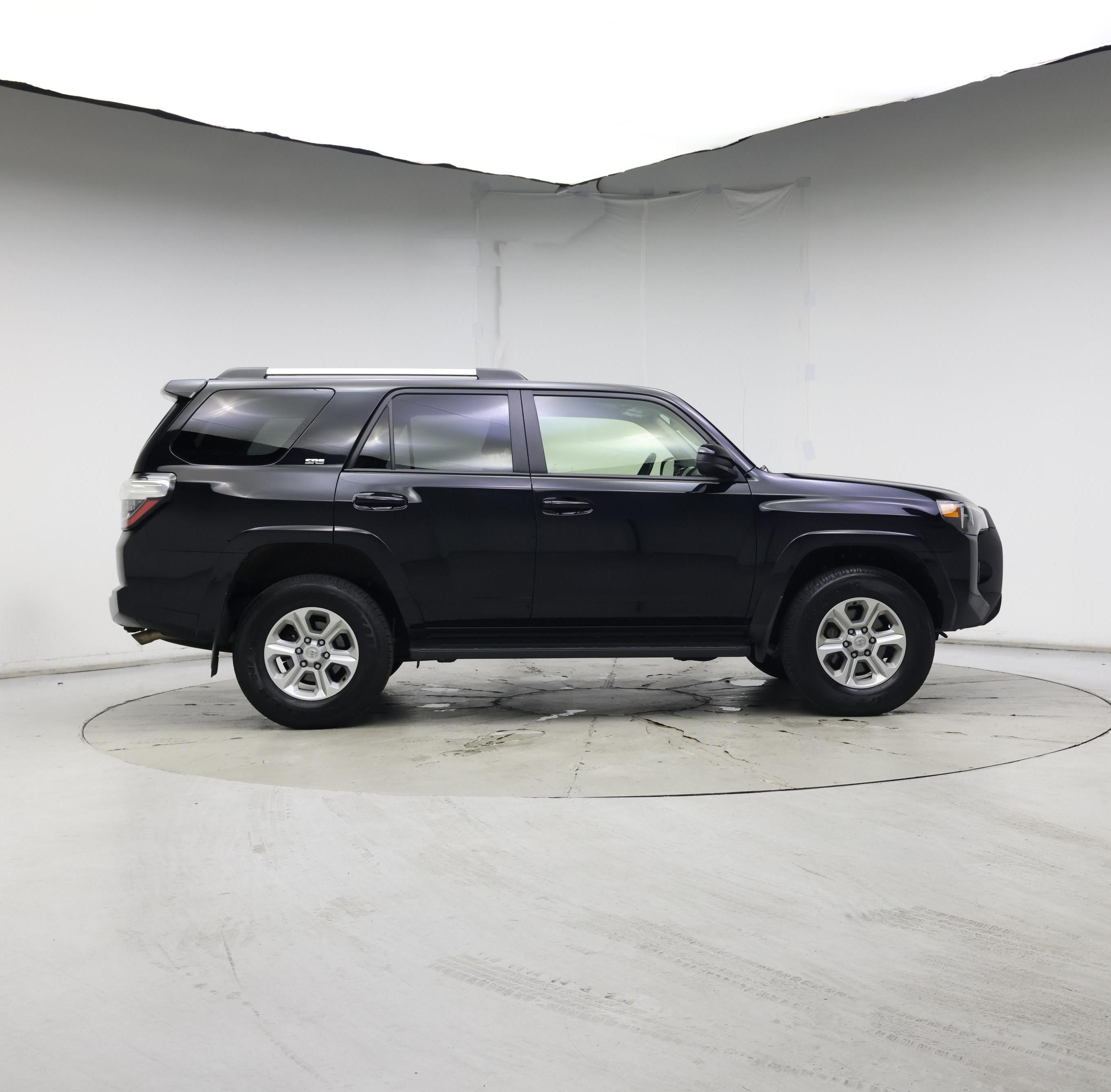 Thumbnail: 2024 Toyota 4Runner - 7