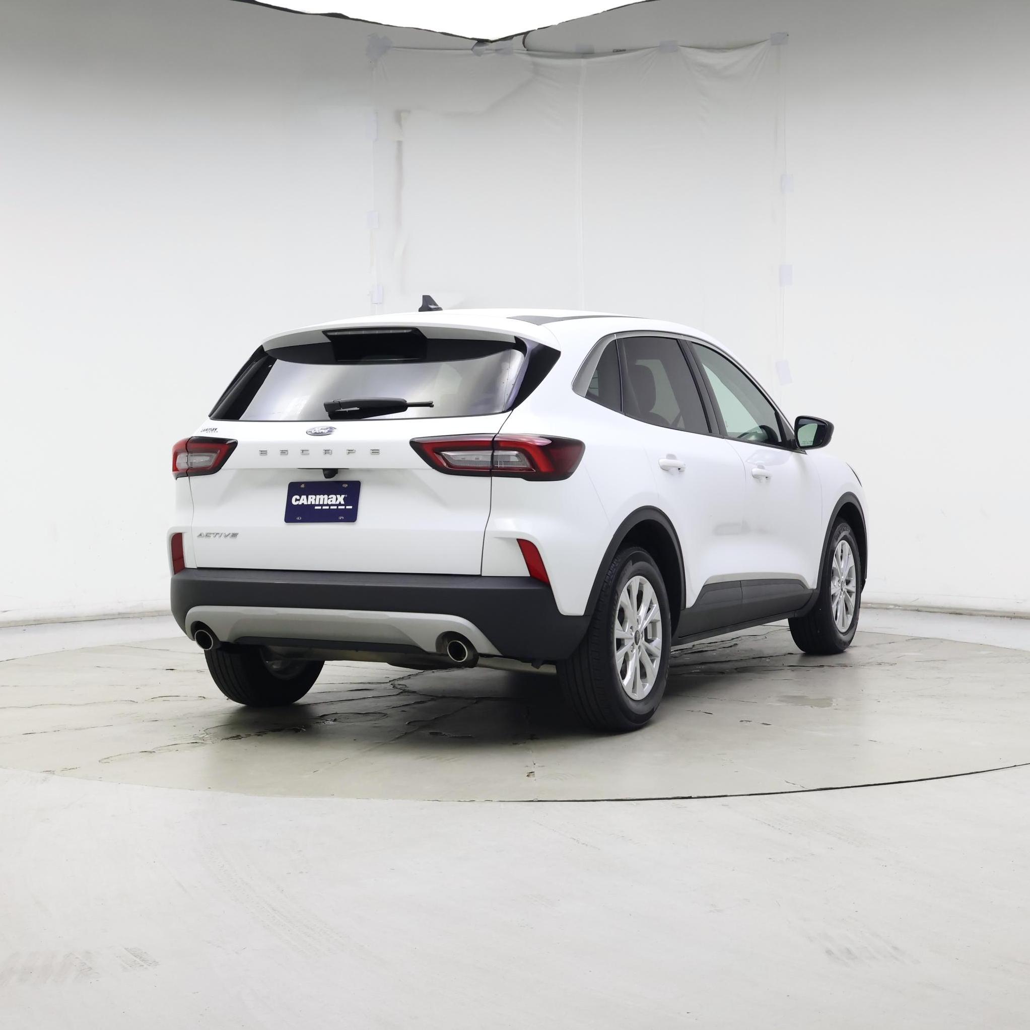 Thumbnail: 2023 Ford Escape - 8