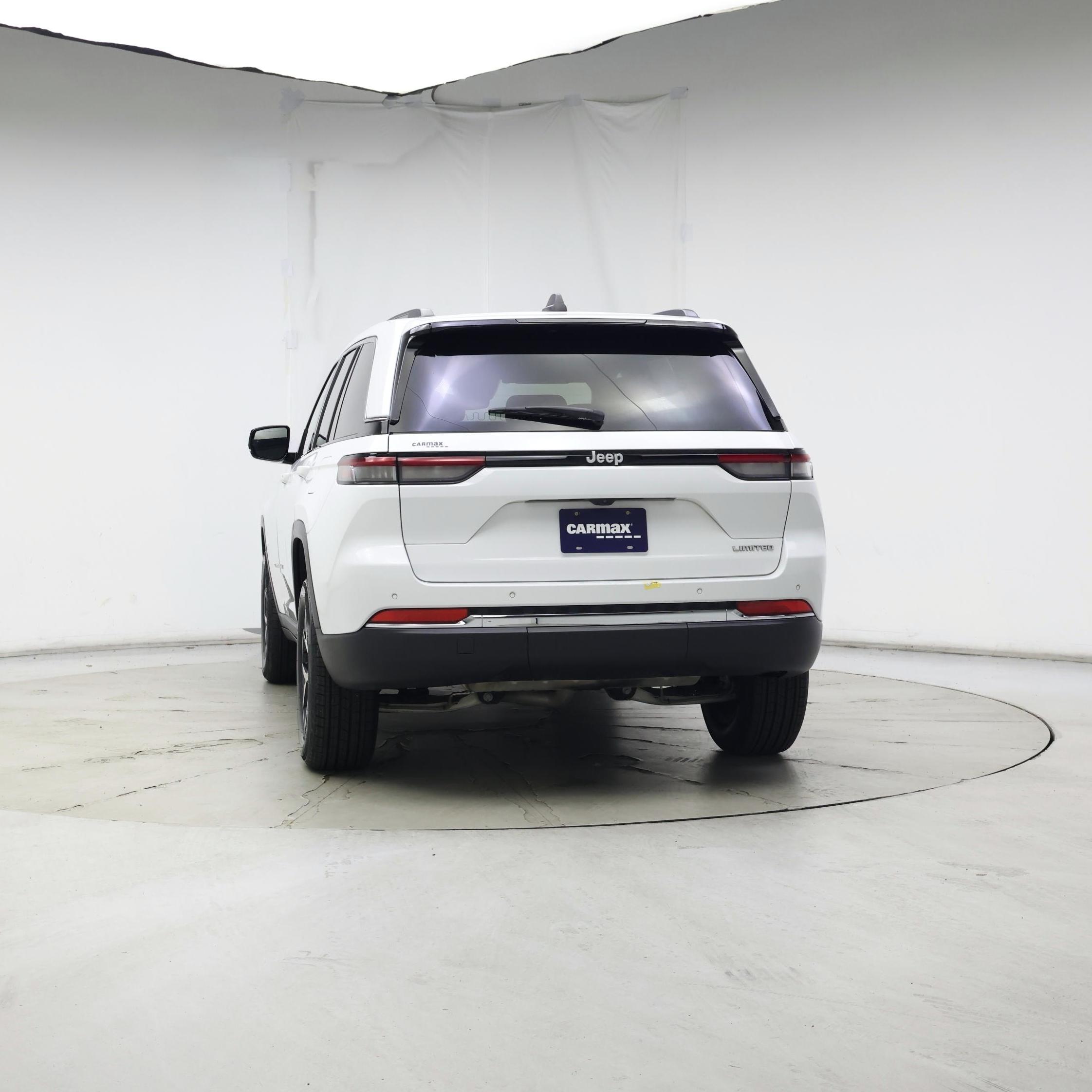 Thumbnail: 2024 Jeep Grand Cherokee - 6