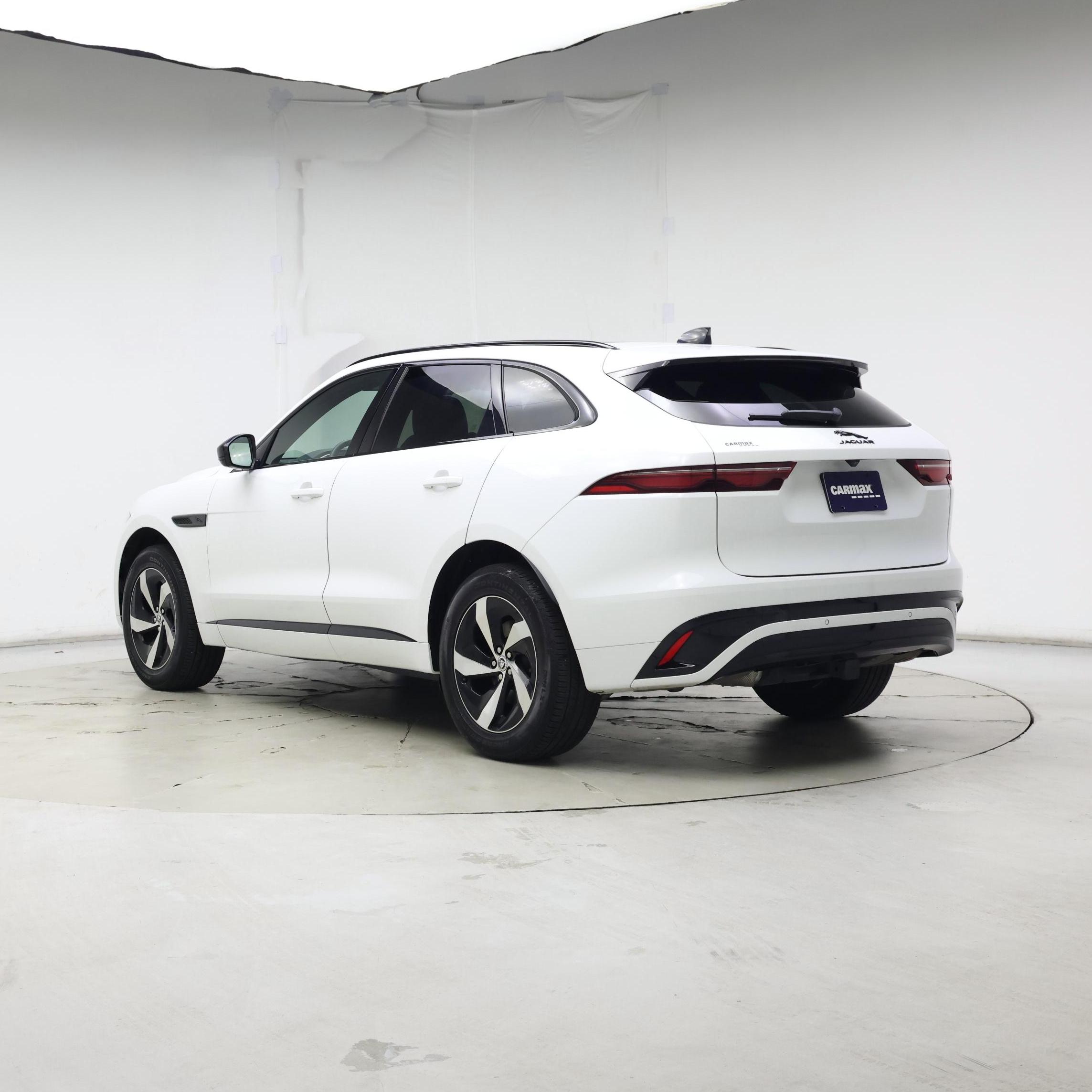Thumbnail: 2024 Jaguar F-Pace - 2