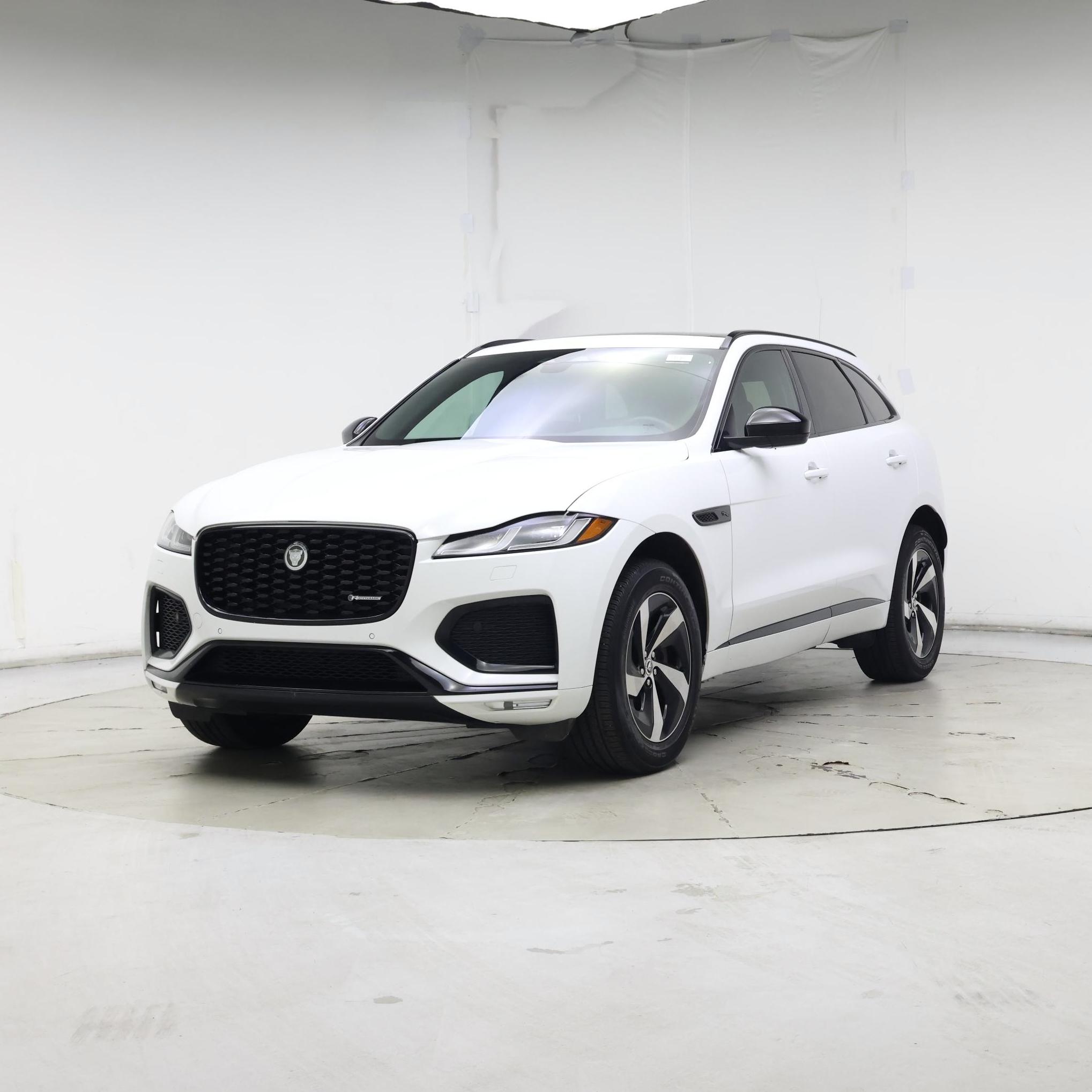 Thumbnail: 2024 Jaguar F-Pace - 4