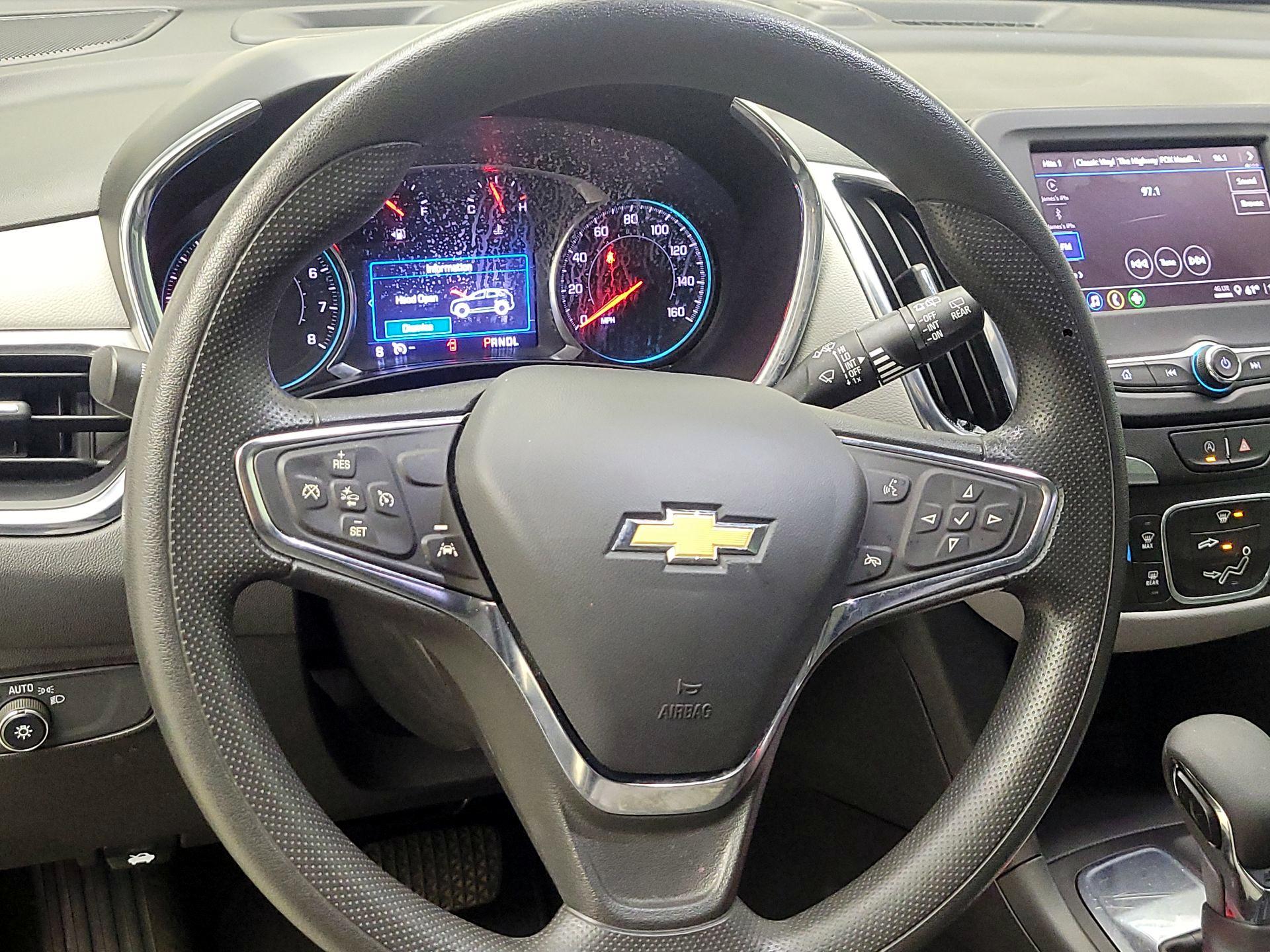 Thumbnail: 2023 Chevrolet Equinox - 10
